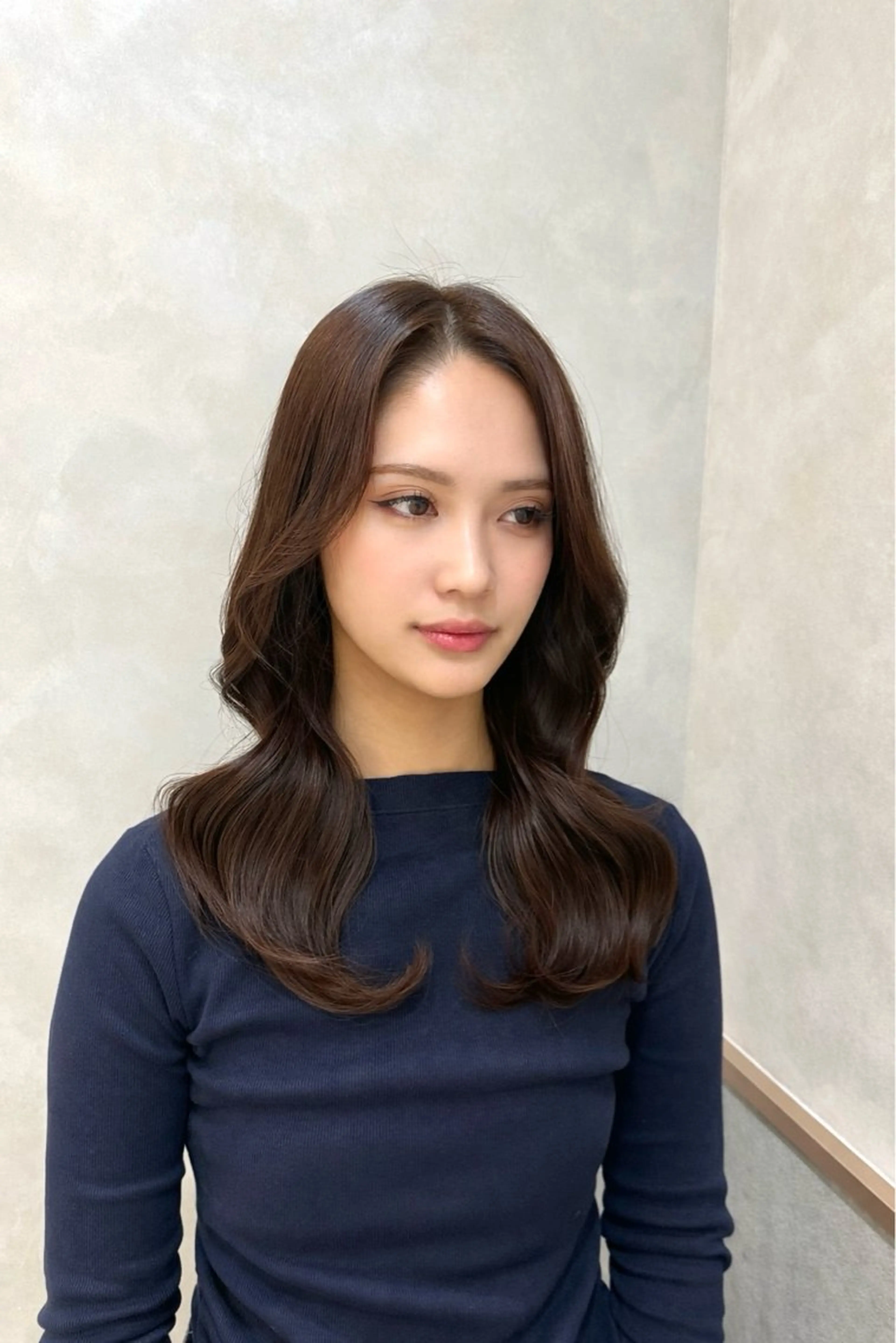 セミロング カラー レイヤー/韓国/ 透明感カラー/みずほのヘアスタイル