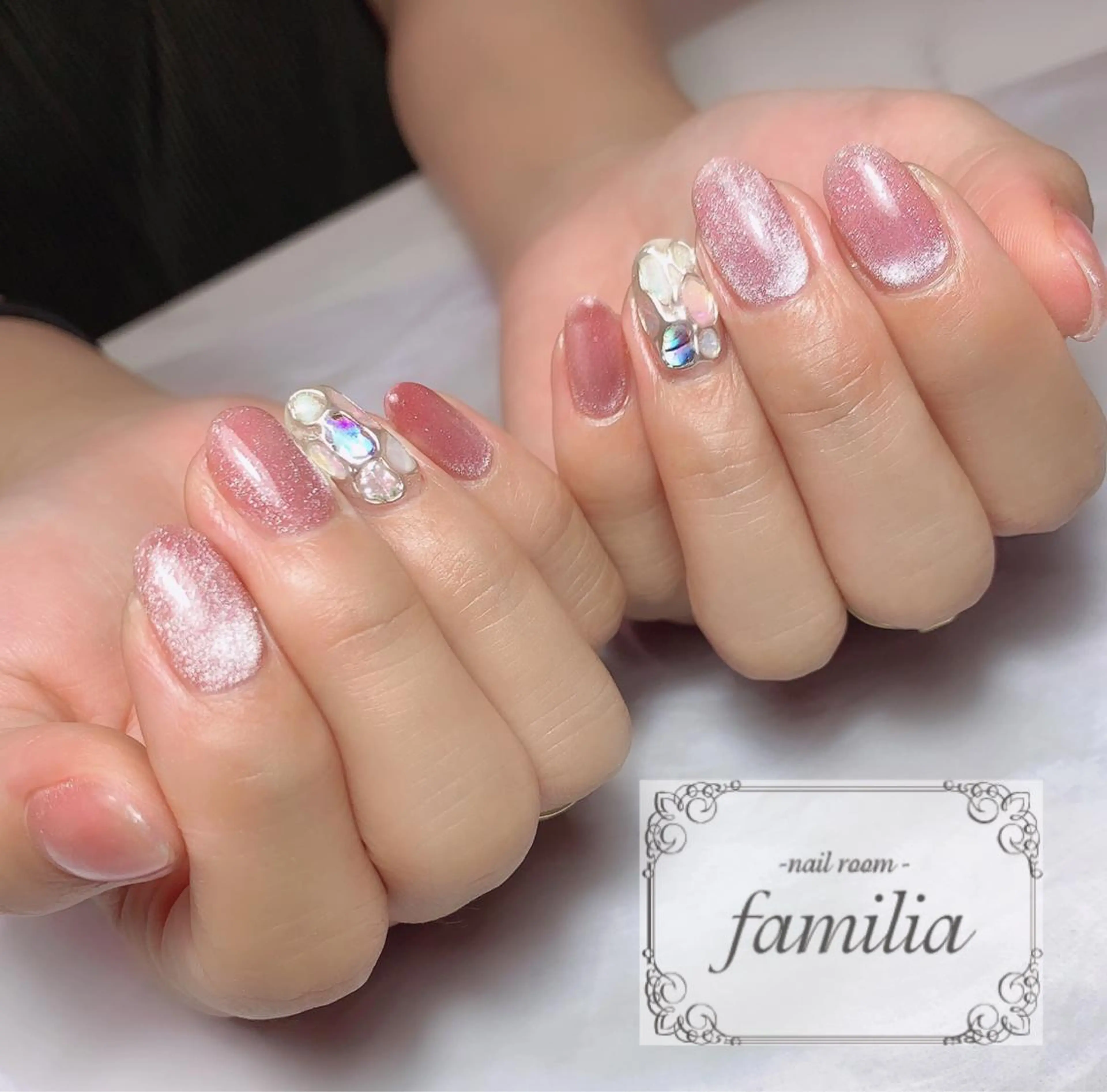 ネイル -nailroom- familiaのネイルデザイン
