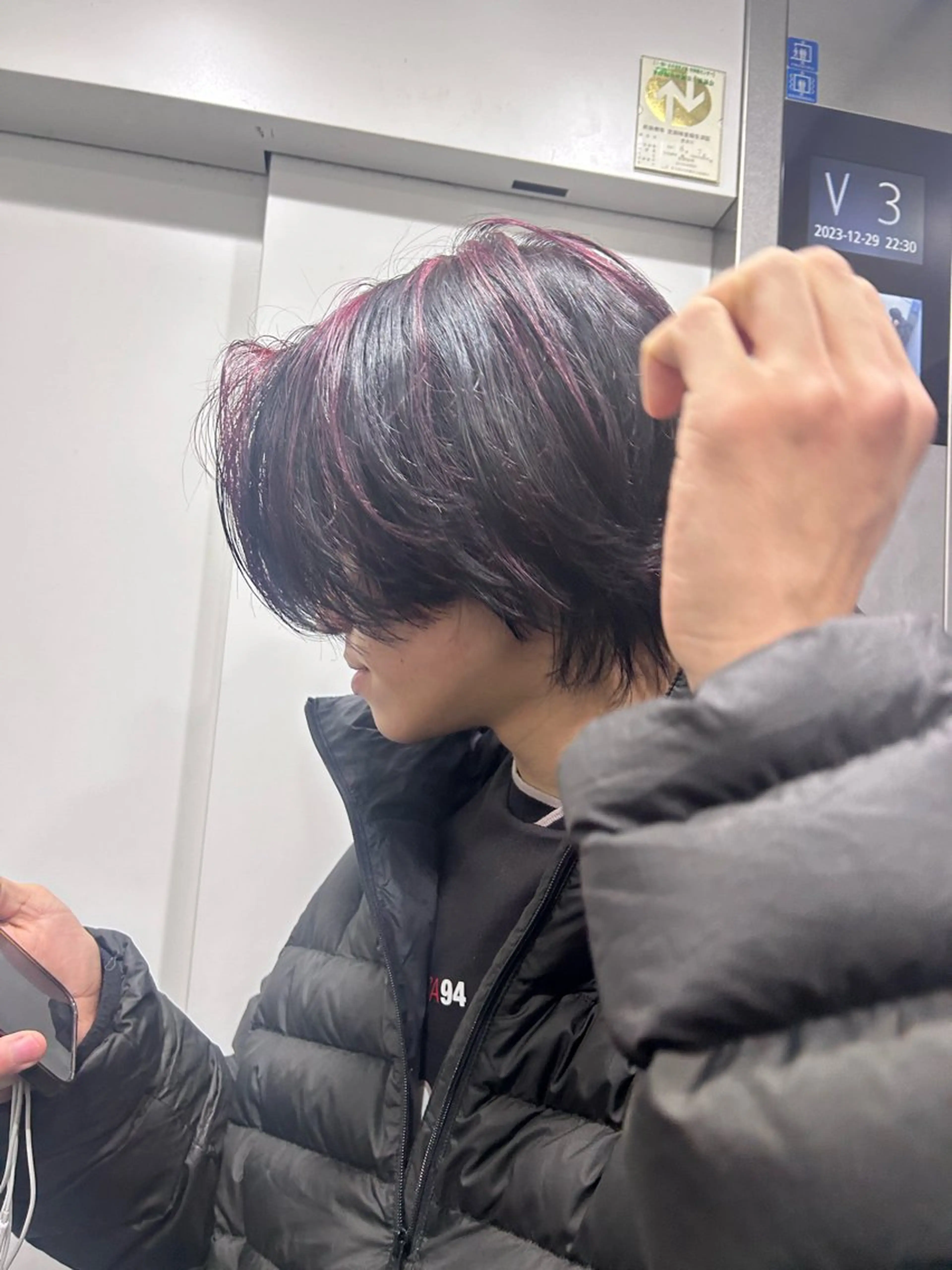 ショート カラー トミオカ ノアのヘアスタイル