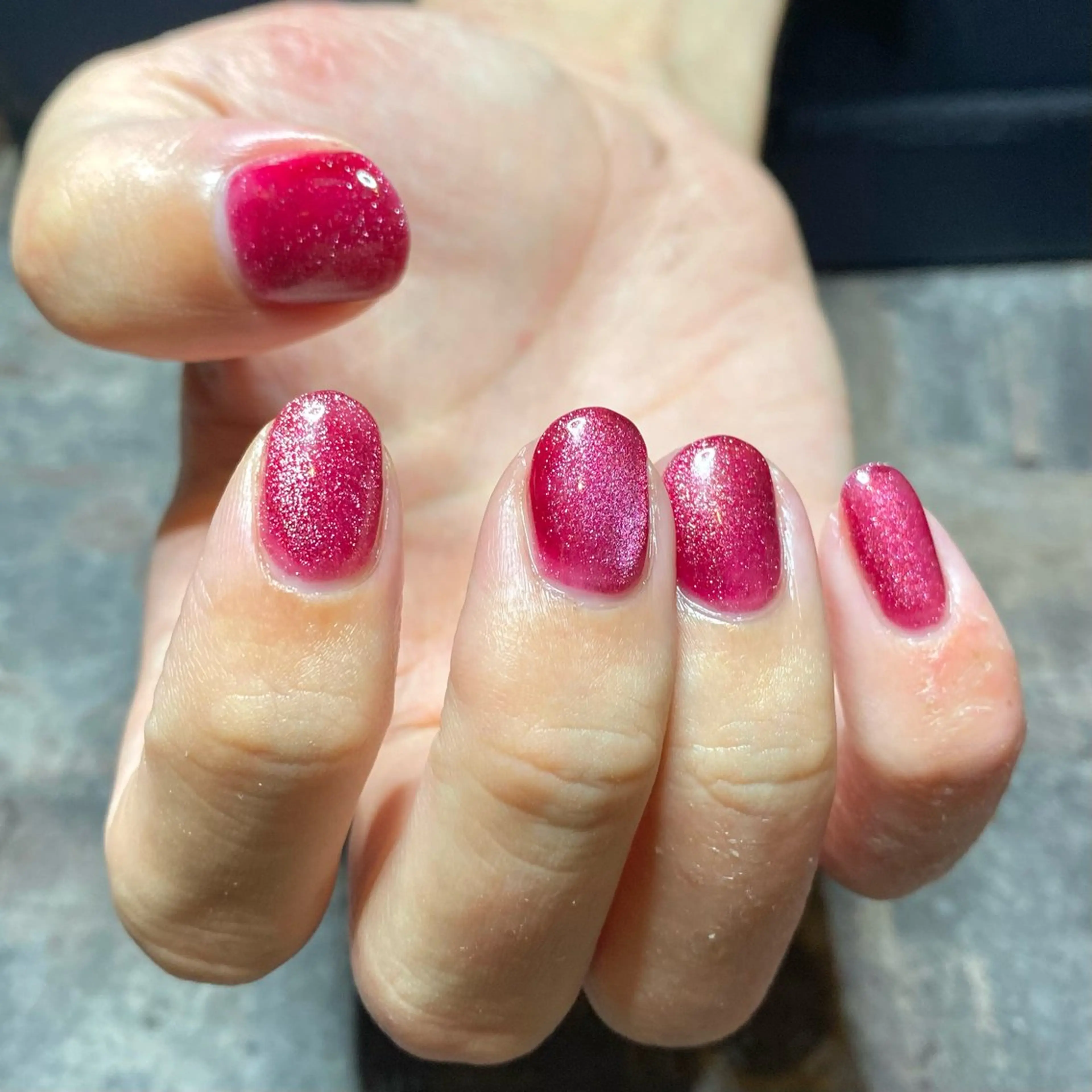 メンズ ネイル マグネットネイル 赤色 メンズガーデン yuriのネイルデザイン