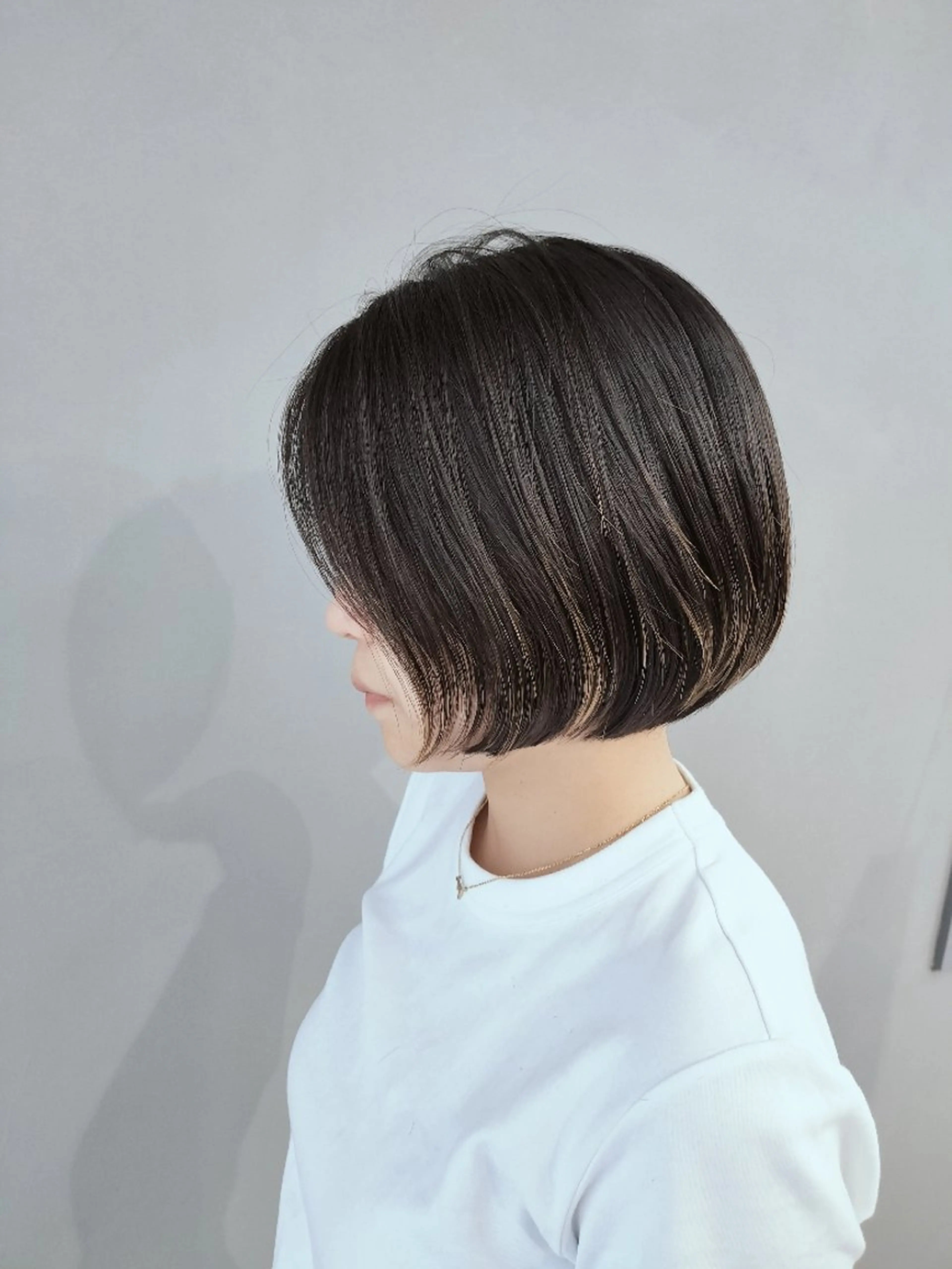 ショート S. Hitomiのヘアスタイル