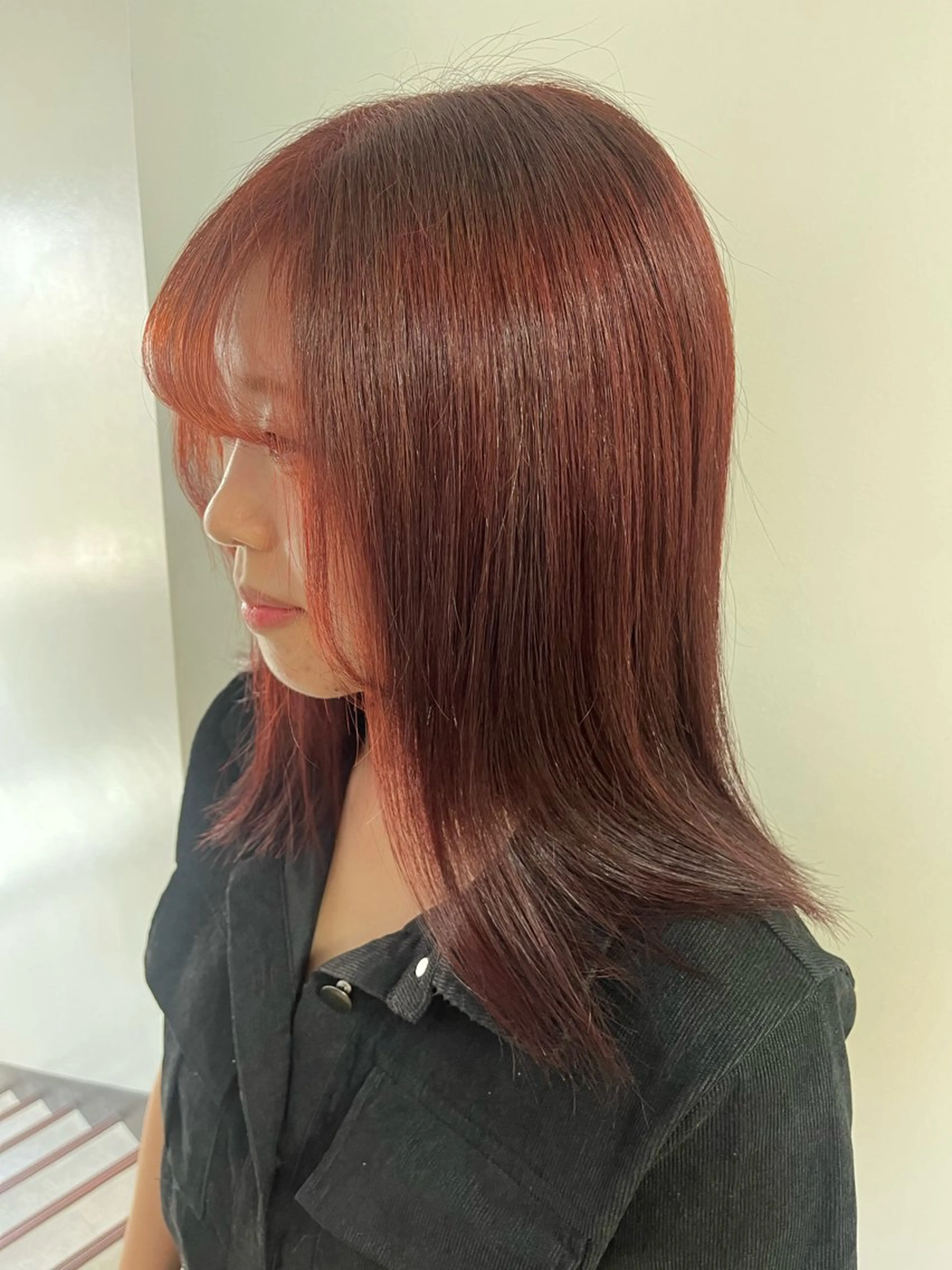 セミロング カラー ブリーチ 透明感カラー ブリーチなしカラー 髪質改善 トリートメント 【ただの天才 🎨】のヘアスタイル