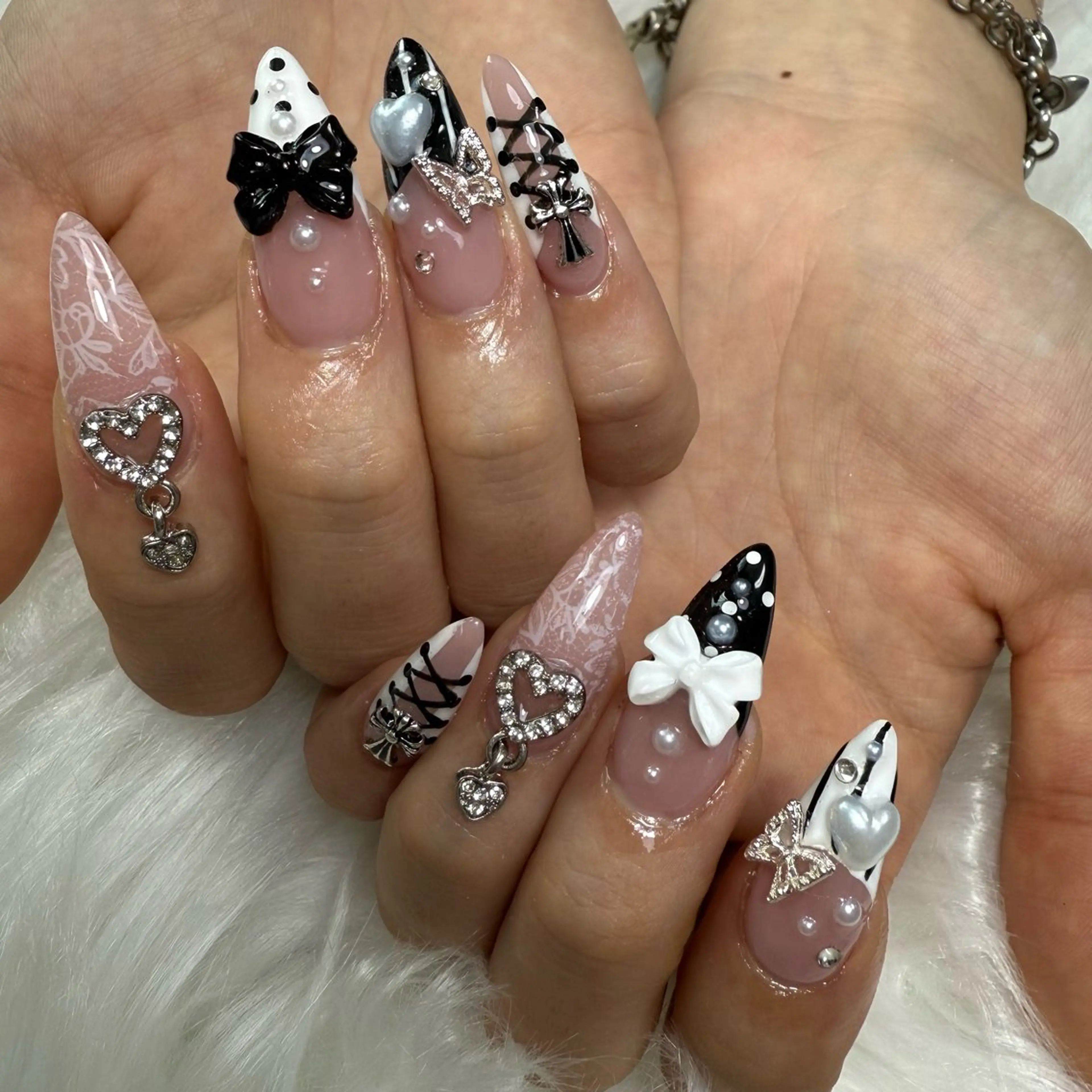 ネイル 持ち込み ハンドネイル L'ino nailのネイルデザイン