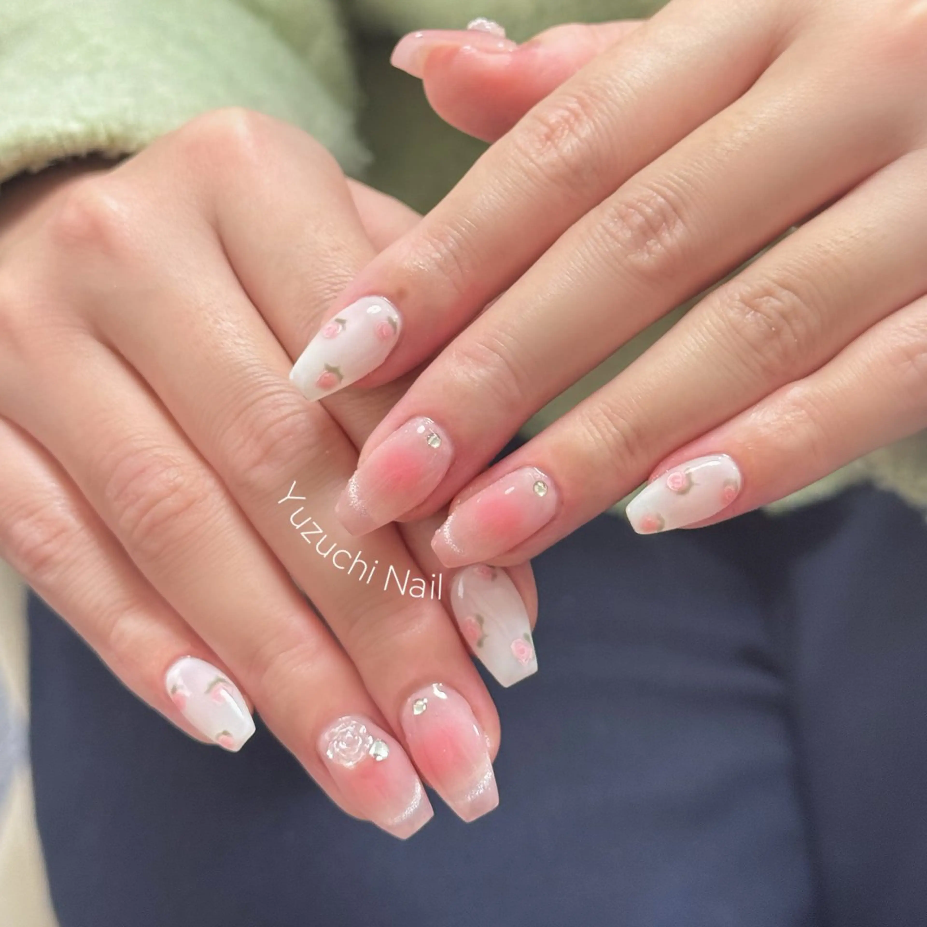 ネイル 長さ出し キラキラネイル ハンドネイル Yuzuchi Nailのネイルデザイン
