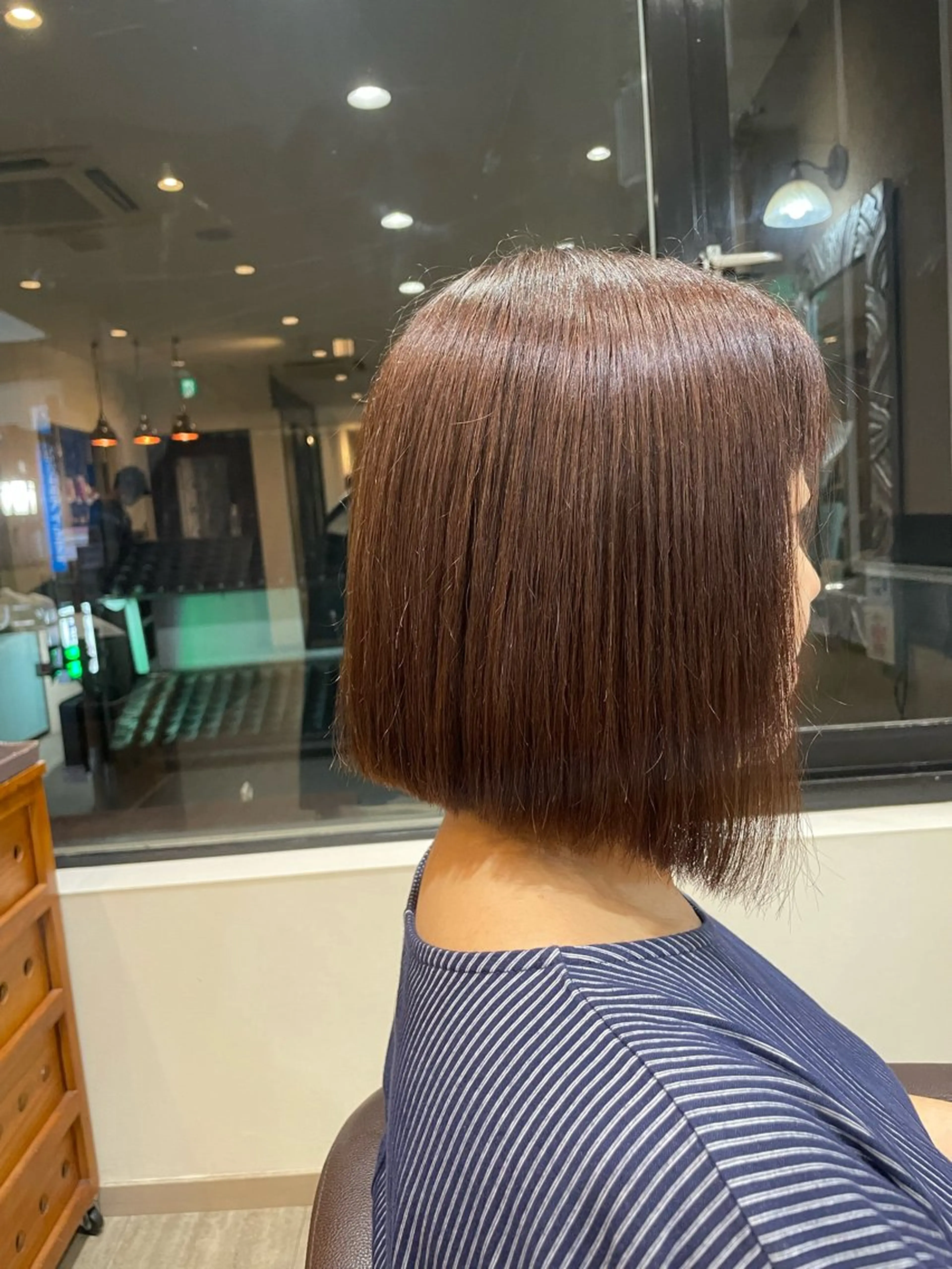 セミロング カラー ボブ カット ヘアカラー 勘場 万菜華のヘアスタイル