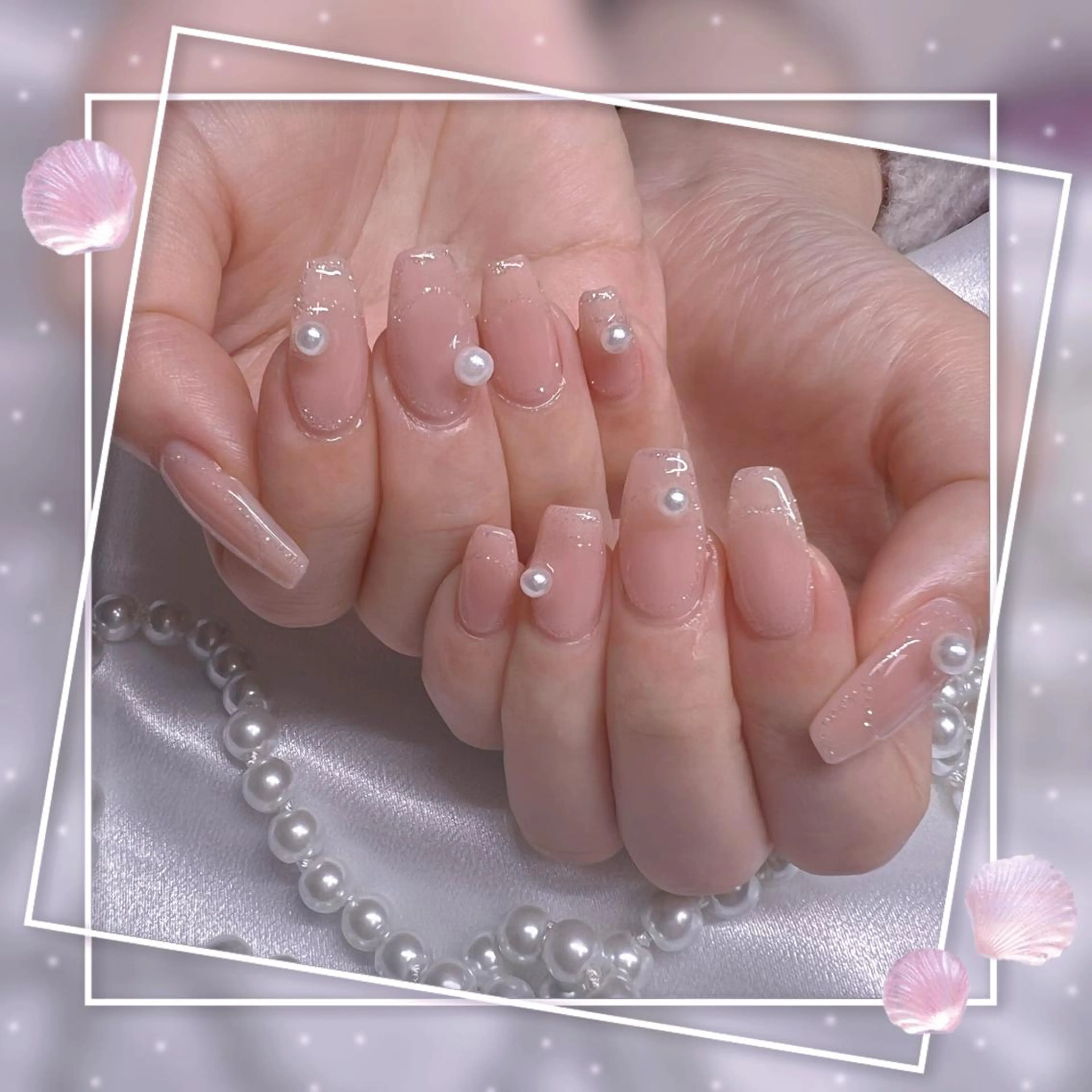 ネイル フレンチネイル キラキラネイル 韓国ネイル マグネットネイル マグネットフレンチ ハンドネイル ハンドケア Chill Nailsalonのネイルデザイン