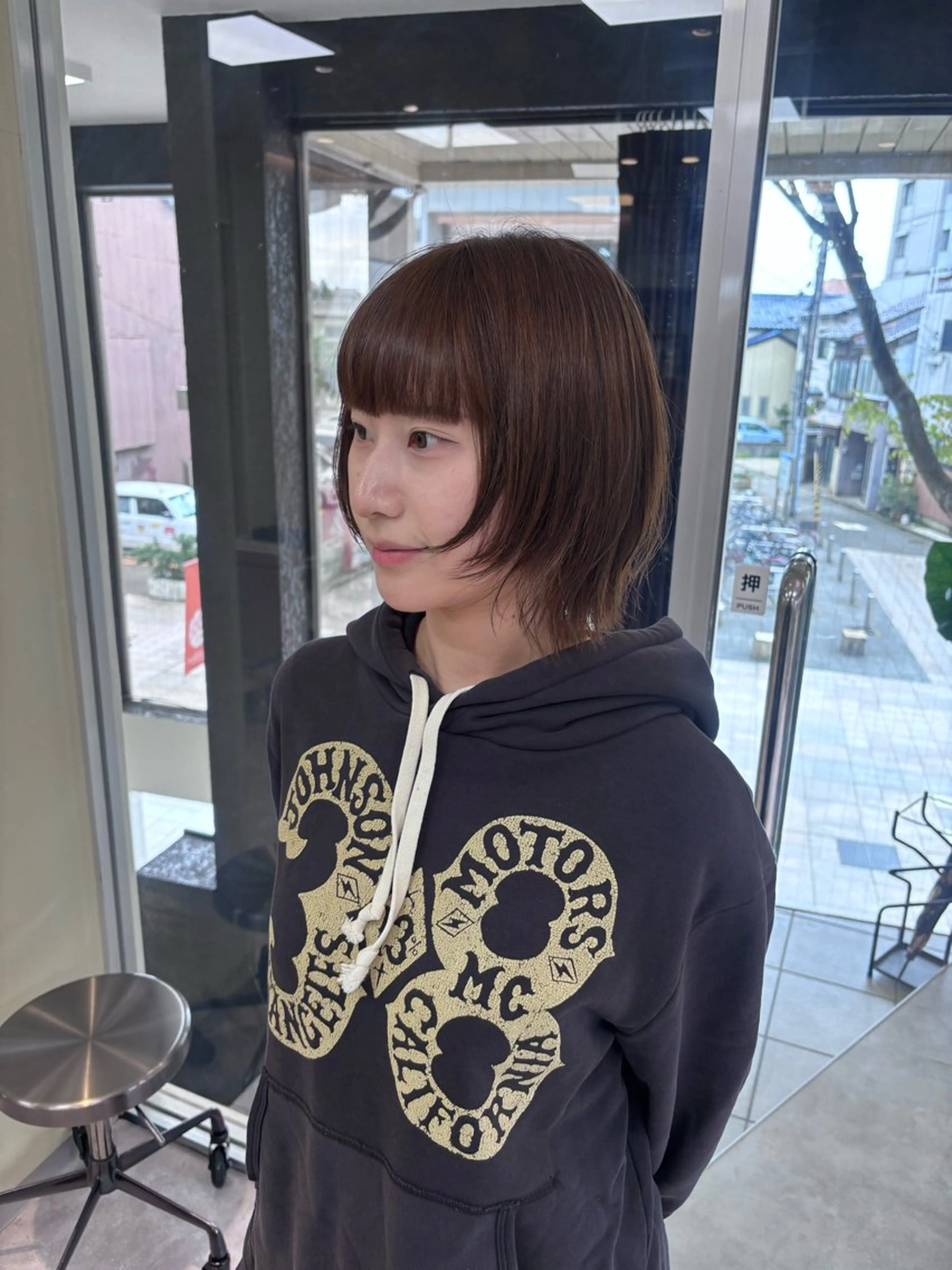 ショート カラー カット ヘアカラー トリートメント 竹田 佳奈のヘアスタイル