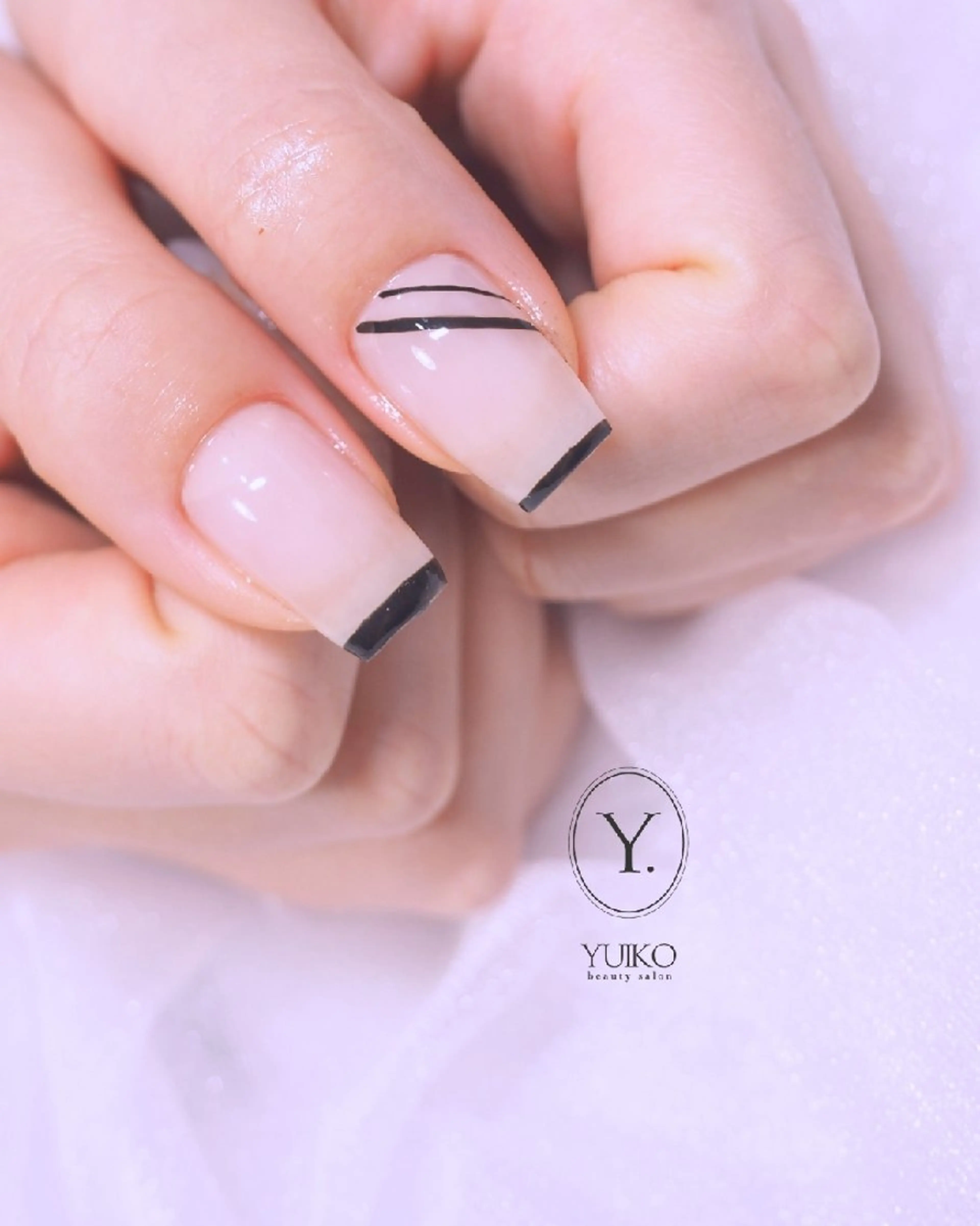 ネイル フレンチネイル ハンドネイル YUIKO _nail のネイルデザイン
