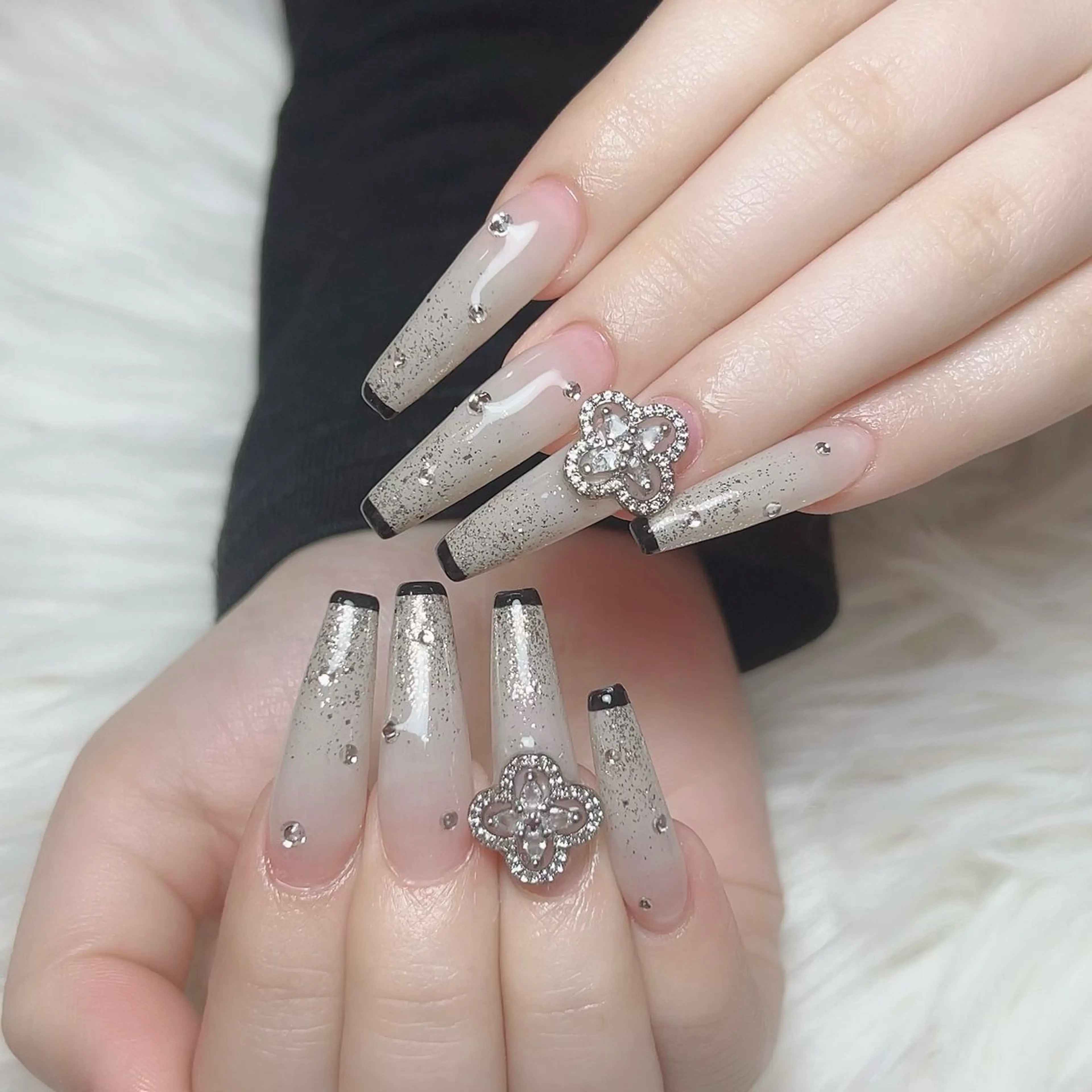 ネイル Nail salon EM（エム）諸星のネイルデザイン