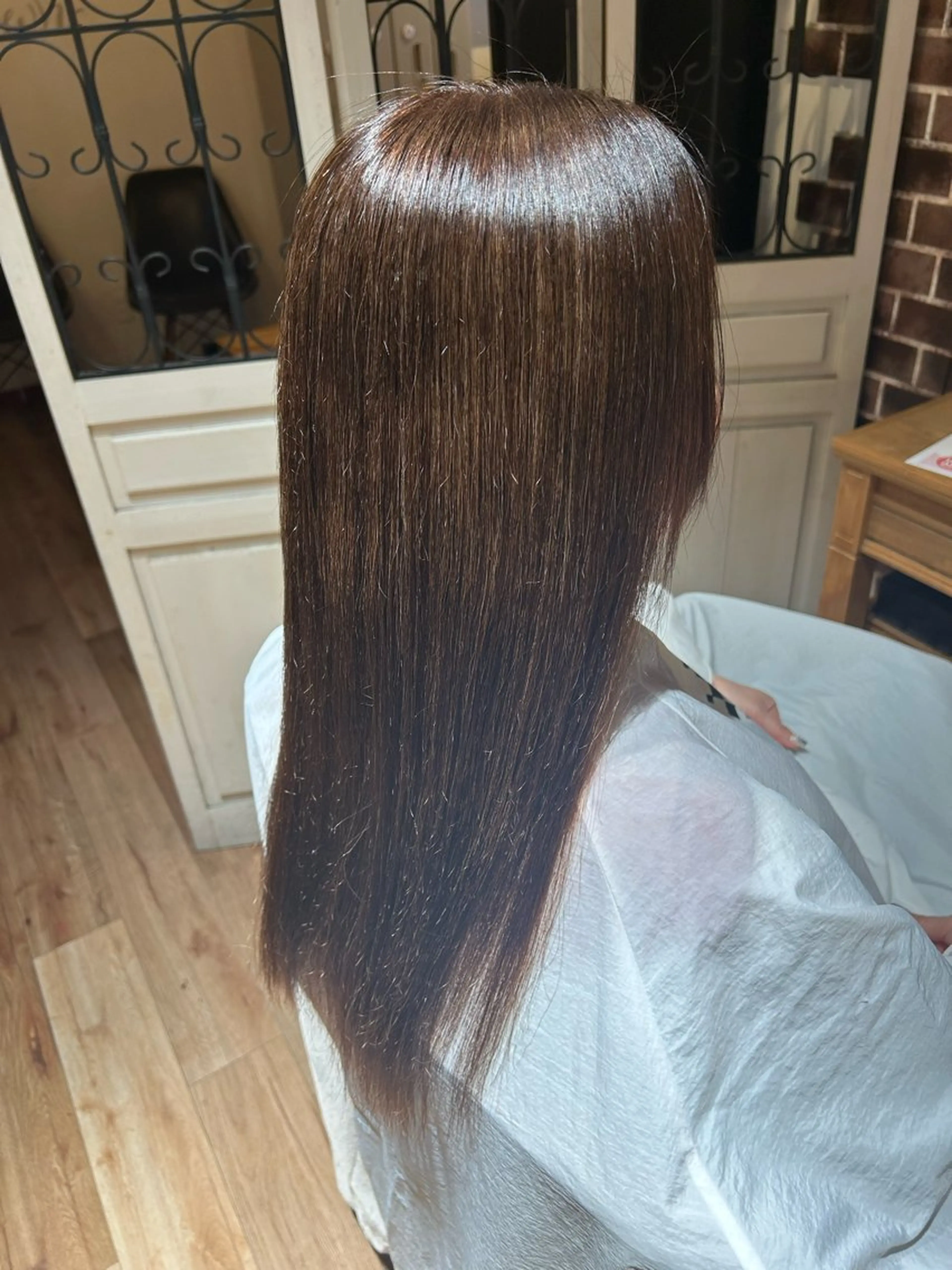 ロング ヘアカラー ブリーチ・カットモデ ル募集中🫧高口小春のヘアスタイル