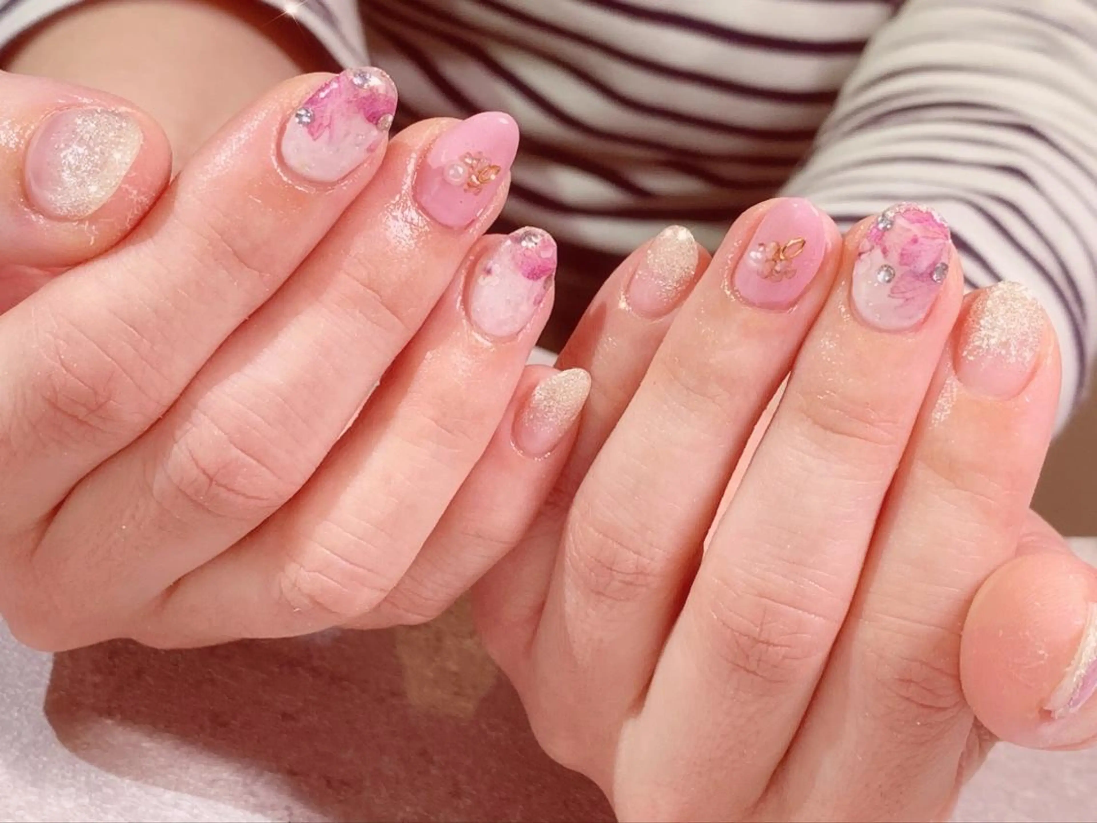 ネイル 桜ネイル GULLIG söt GULLIGのネイルデザイン