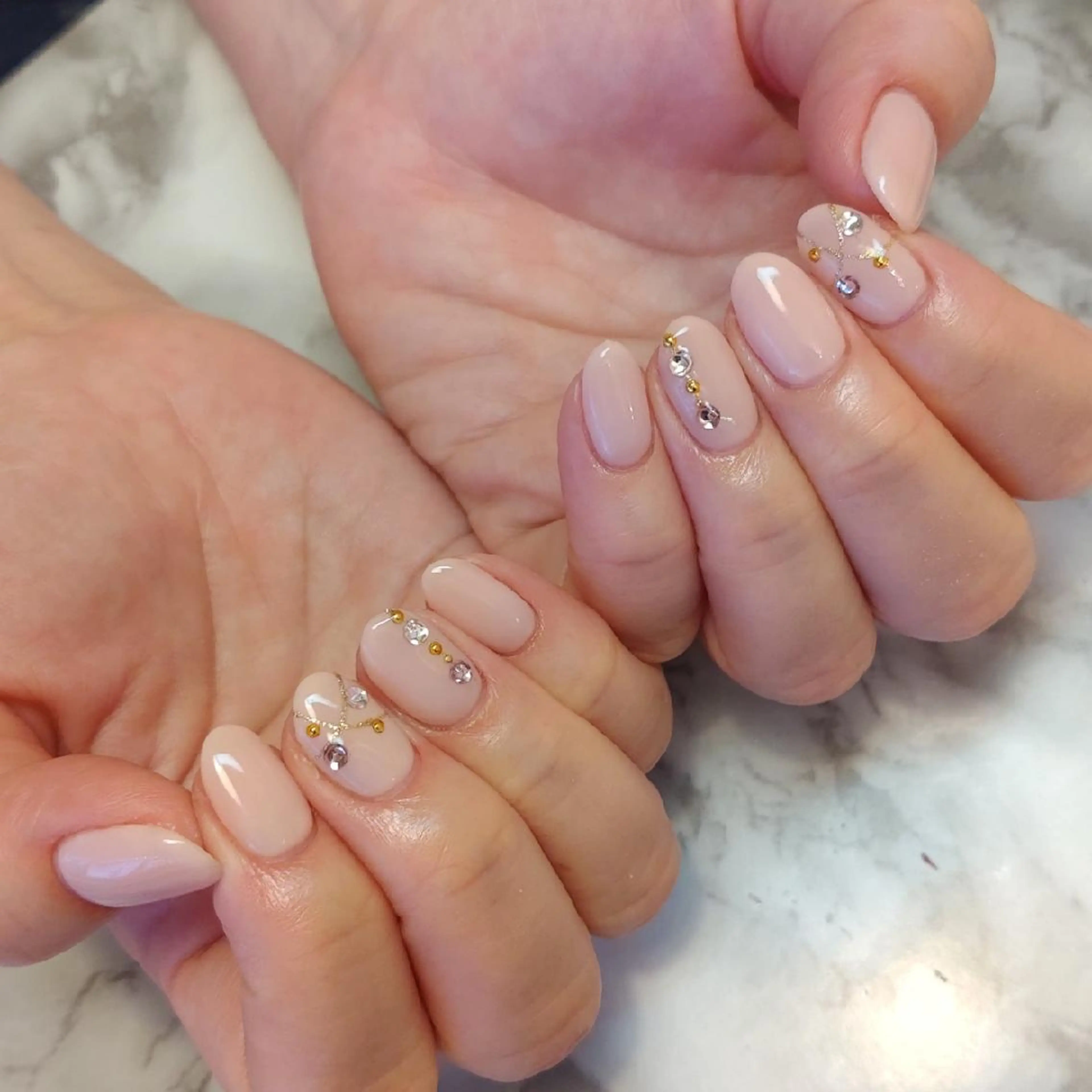 ネイル キラキラネイル ジェヌインネイル 河内のネイルデザイン