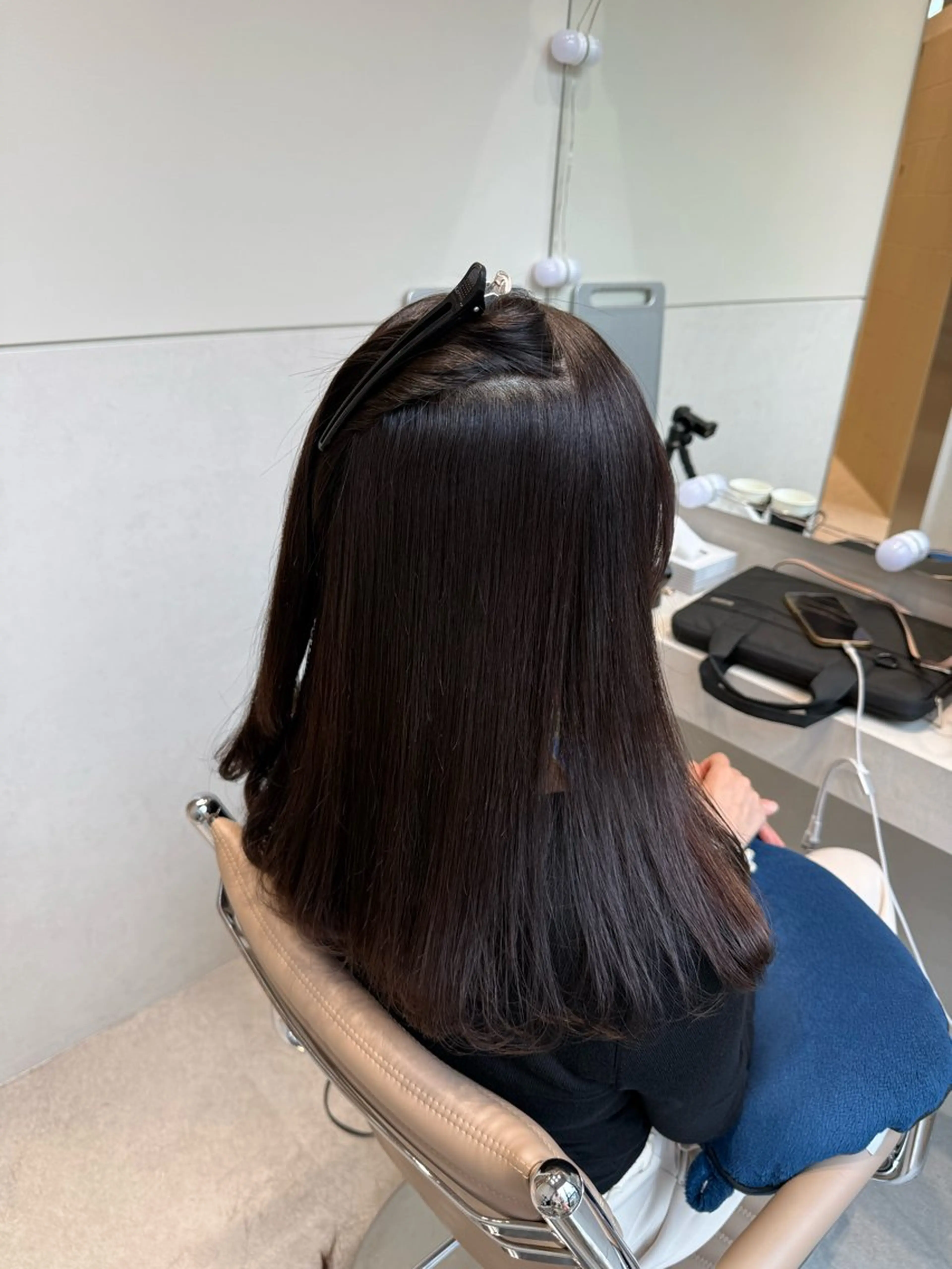 艶カラー＋縮毛矯正＋髪質改善トリートメントの写真