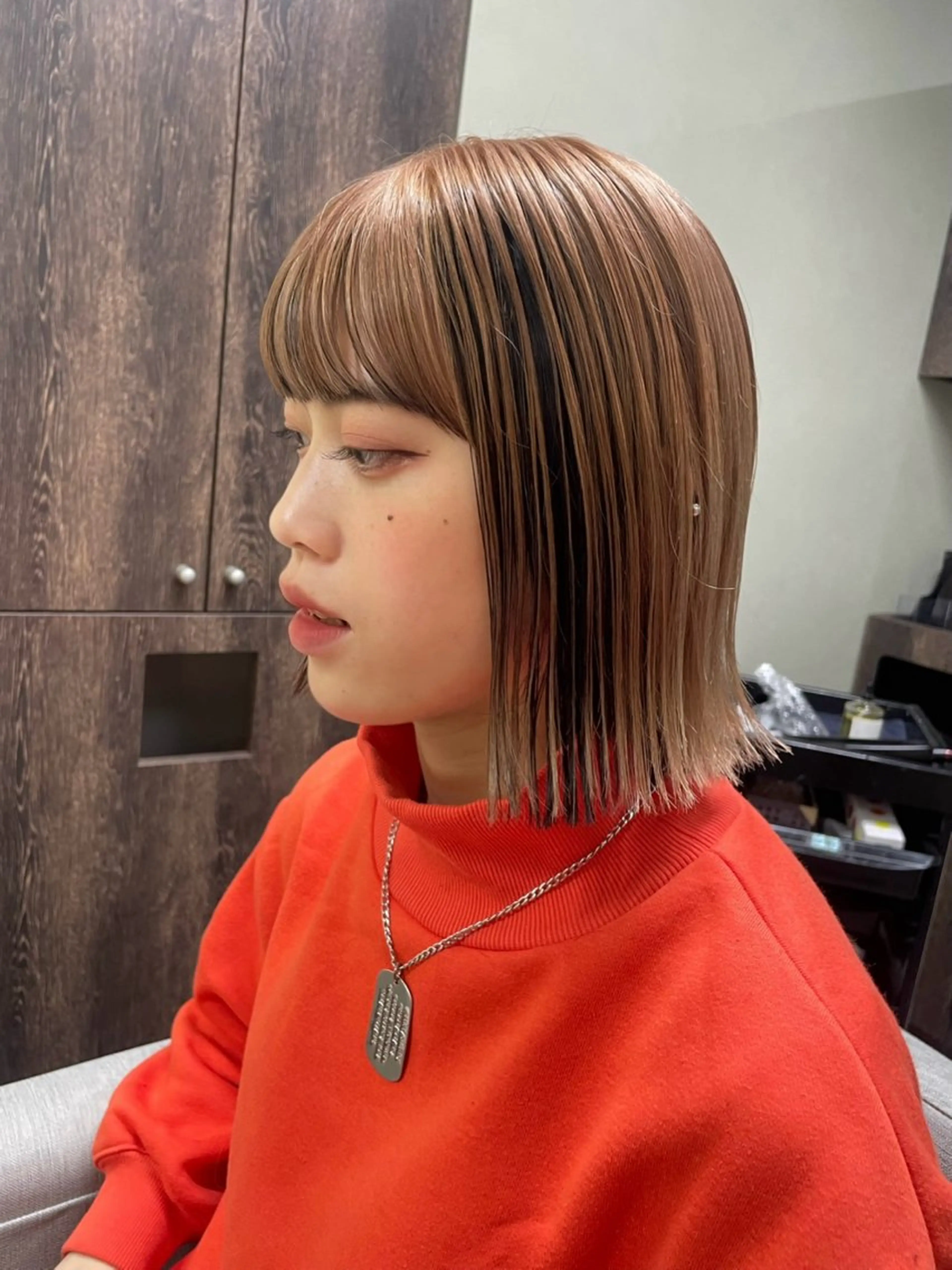 ショート カラー ブリーチ 髪質改善カラー&TR 縮毛矯正/弱酸性矯正のヘアスタイル