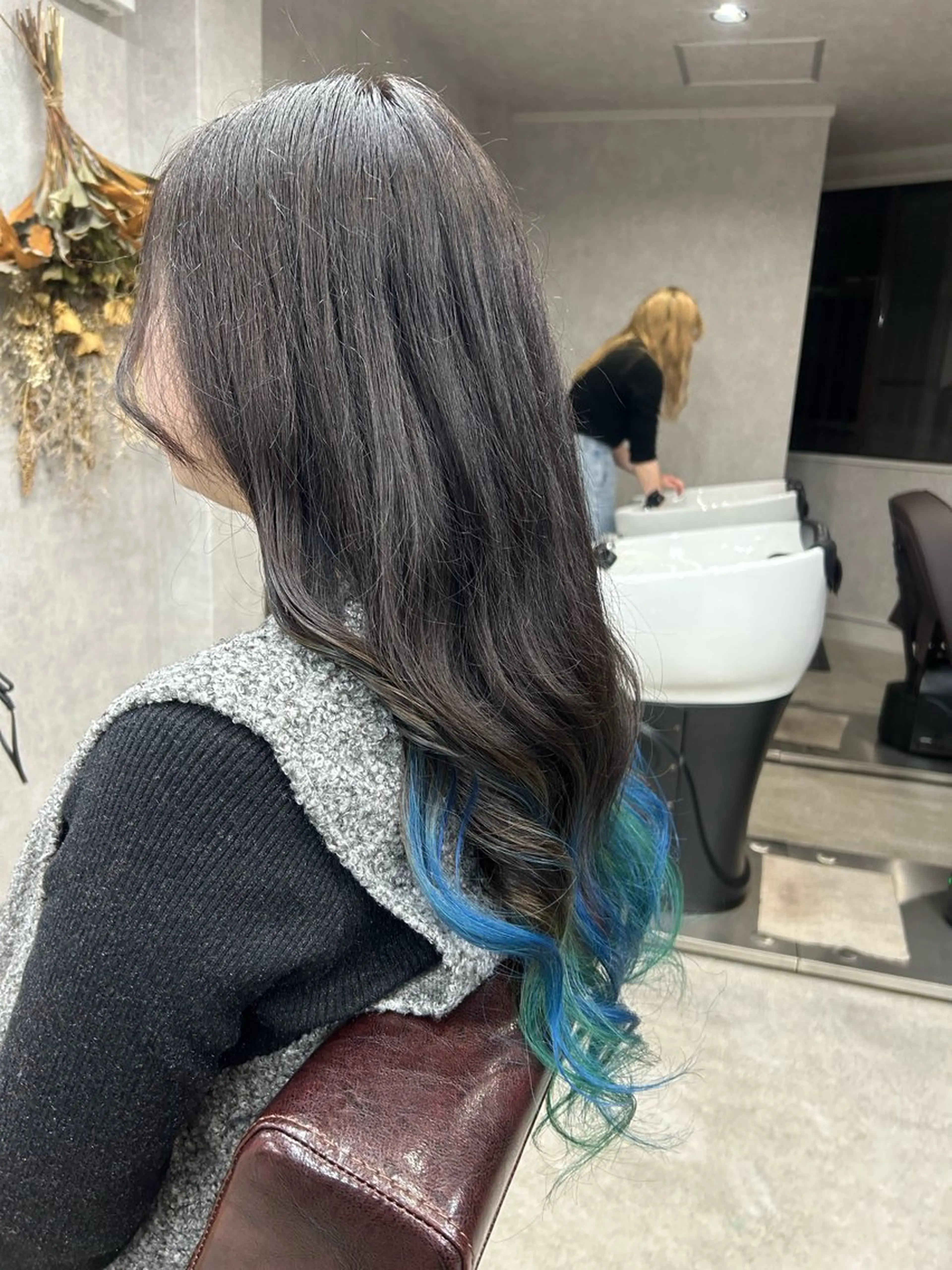 ロング カラー Lien 深井店のヘアスタイル