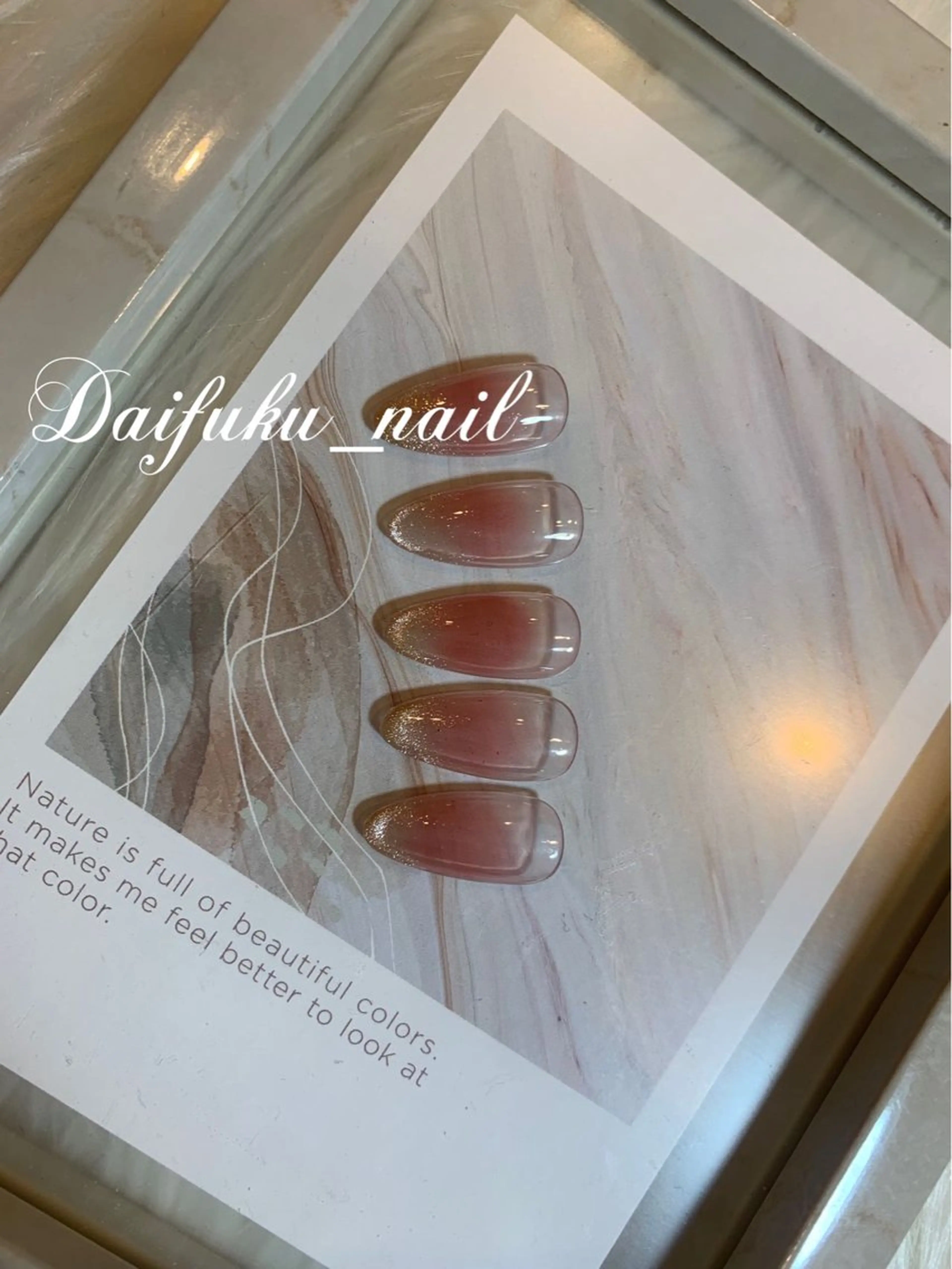 ミディアム ハンドネイル Daifuku nailsのネイルデザイン