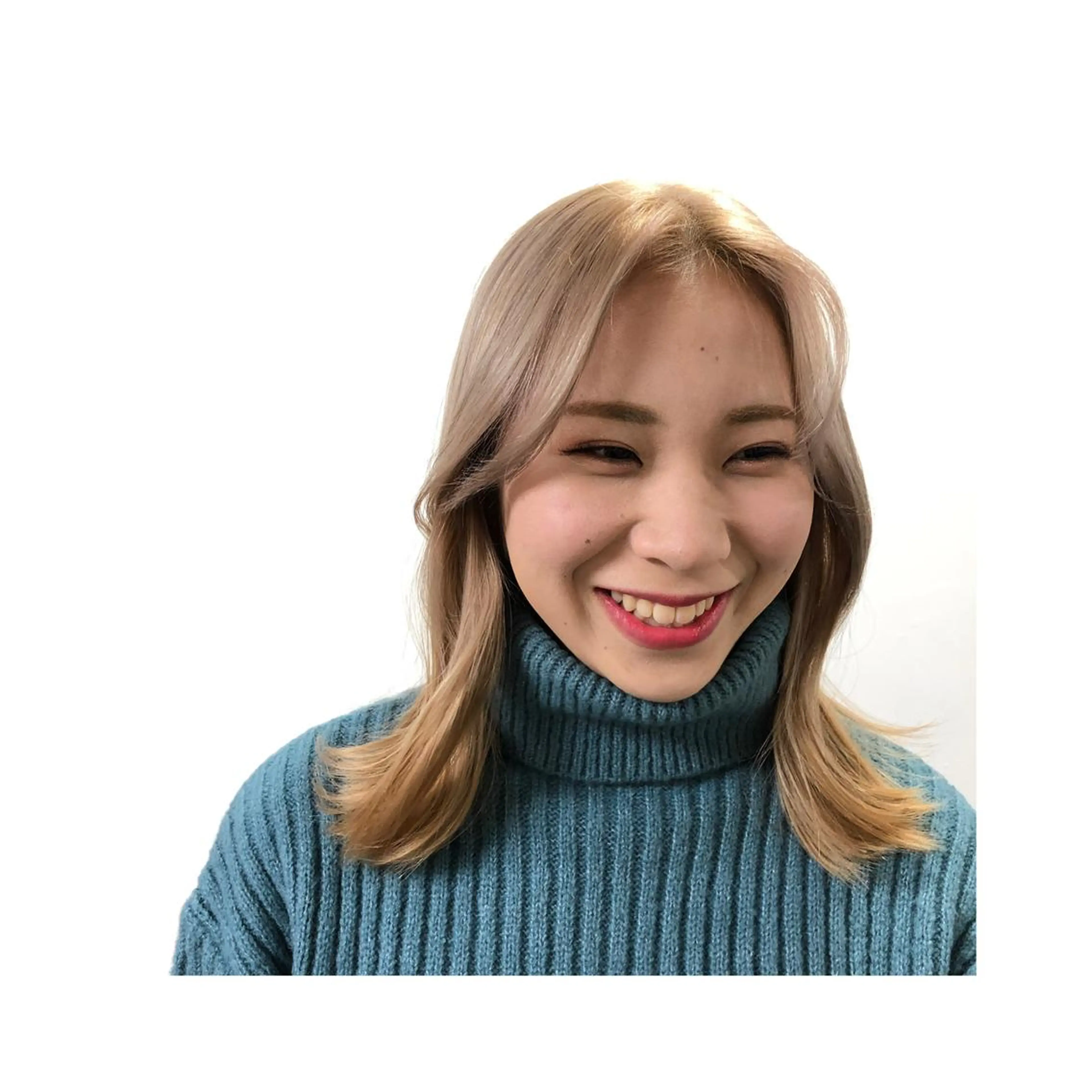 ミディアム カラー e-style 川部店所属・高山りな🌼 (メンズも可能です)のヘアスタイル