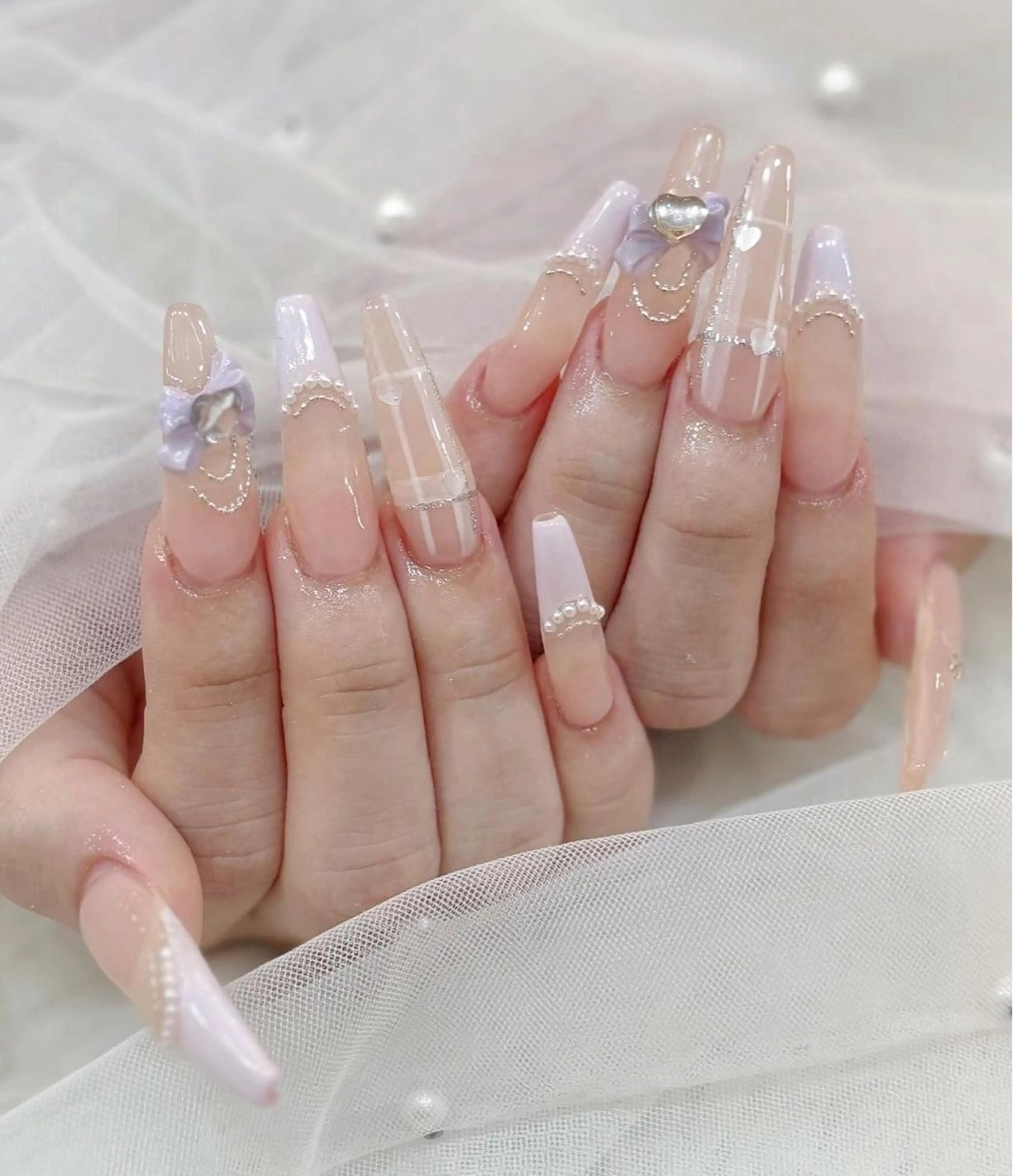 ロング 韓国風ヘア ハンドネイル Aila Nail ShinOkuboのネイルデザイン