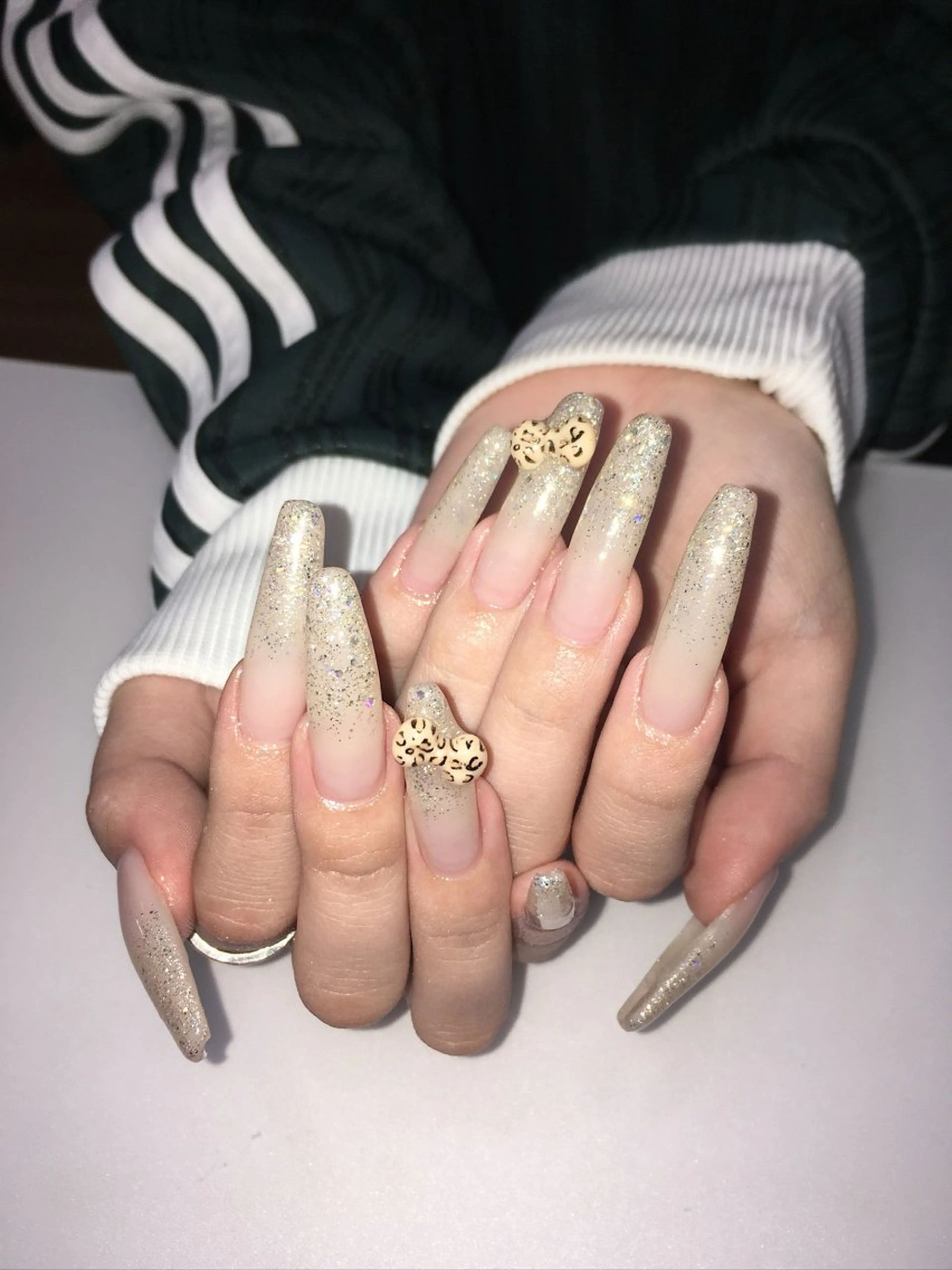 ネイル ハンドネイル aya 🍓のネイルデザイン