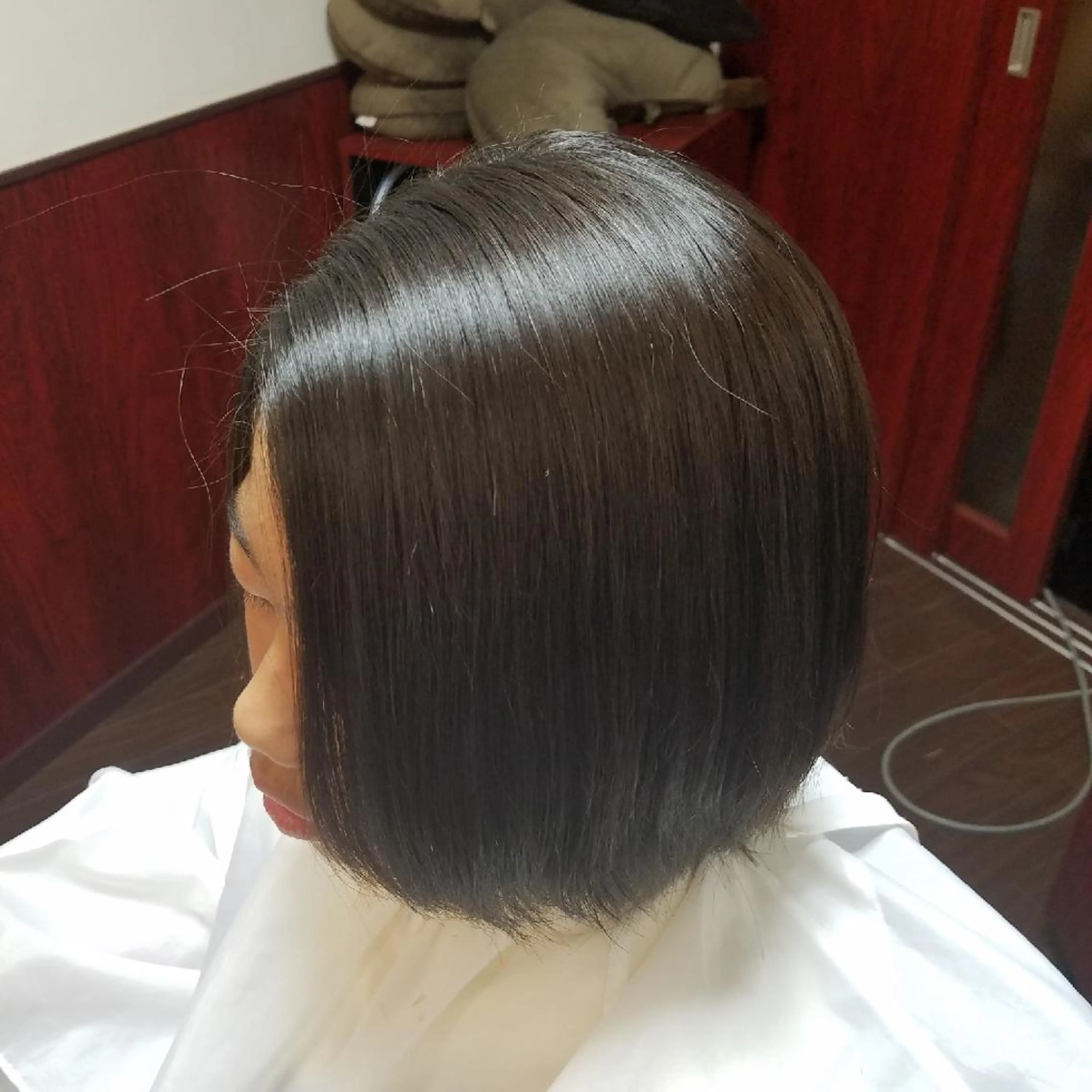 ショート パーマ ストレートパーマ 麻里 杏彩のヘアスタイル