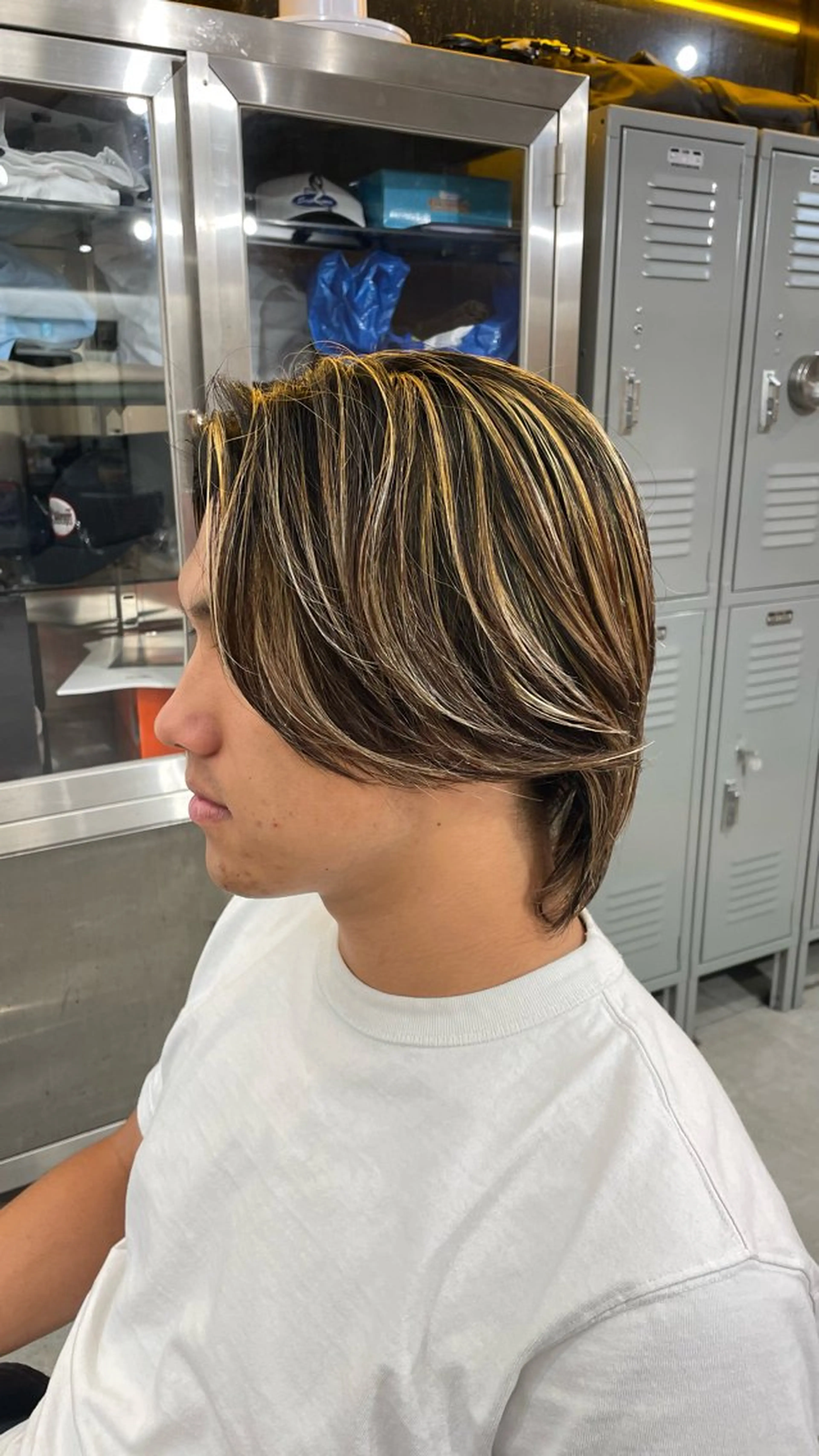 カラー fifth 阿部楓のヘアスタイル