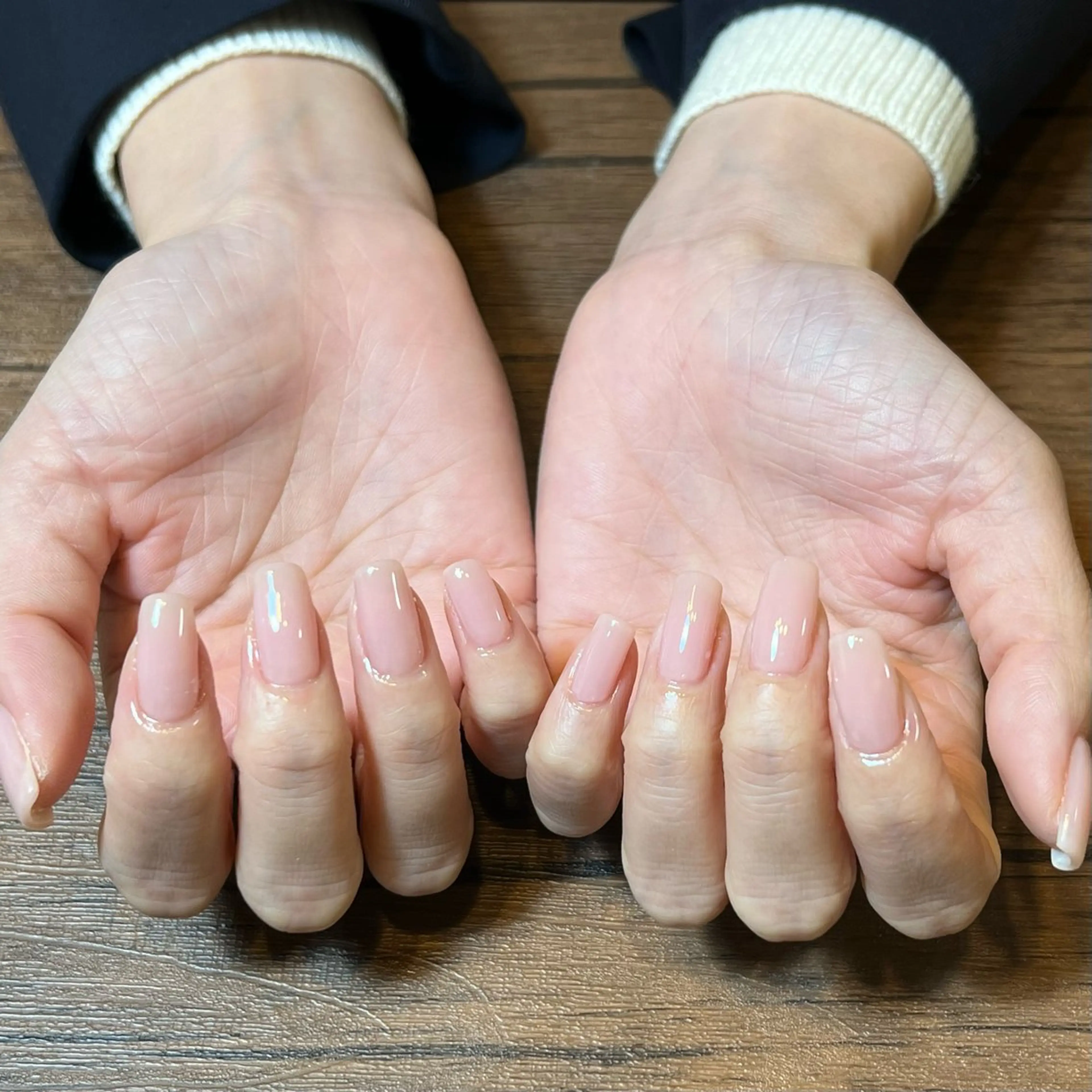 ネイル HENRIETTA NAILSALONのネイルデザイン