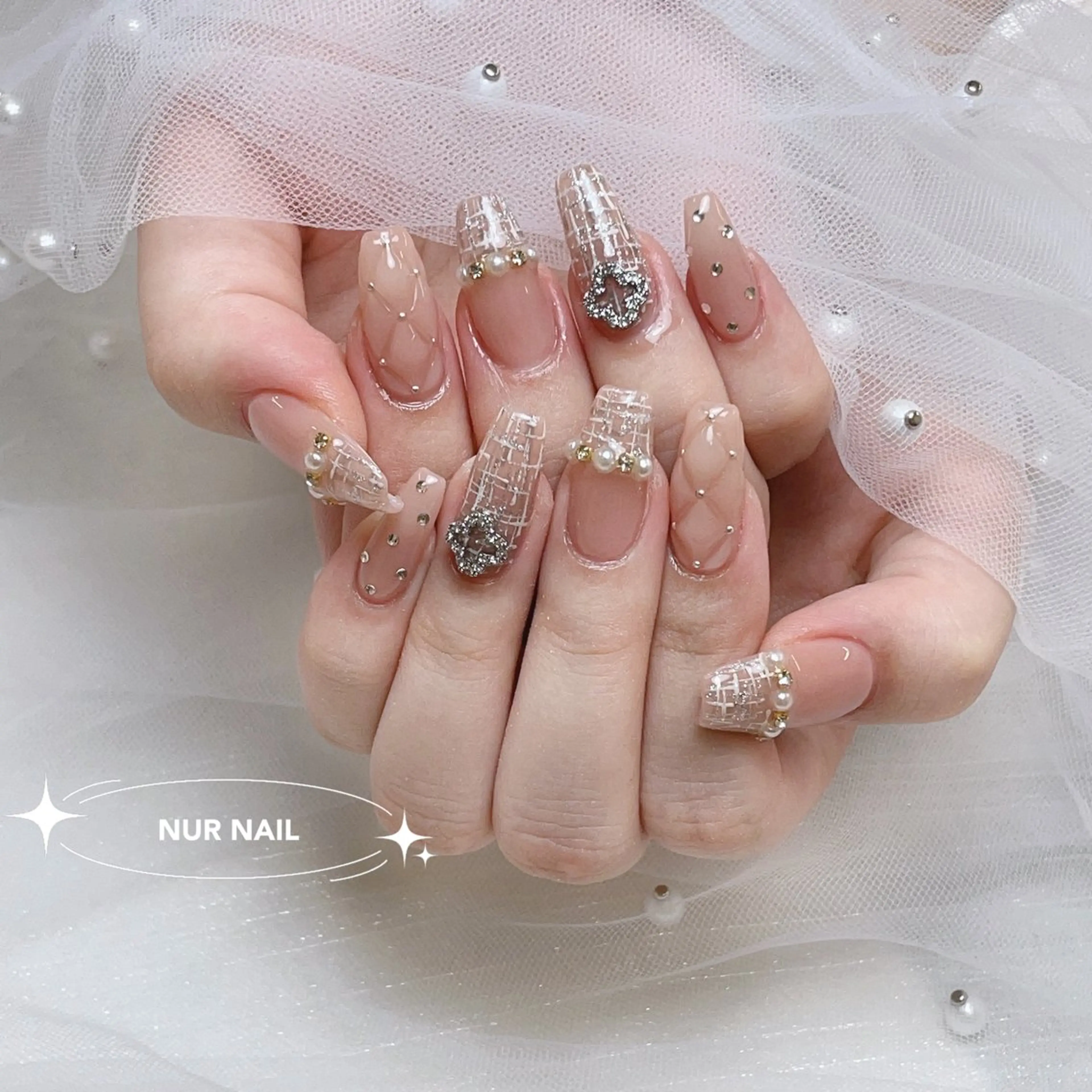 ネイル 🫧NUR NAIL✨のネイルデザイン