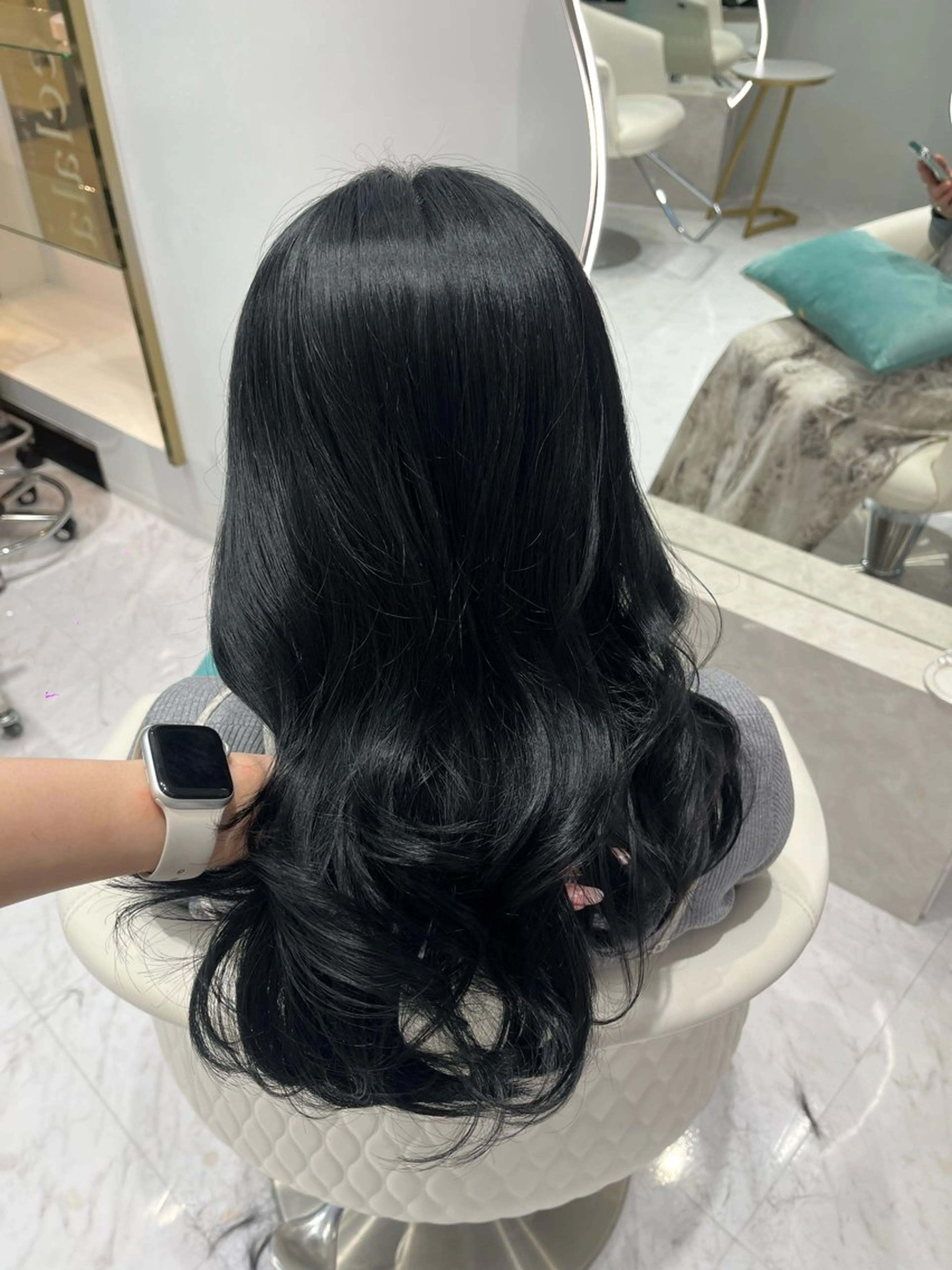セミロング カラー 黒髪 ブルーカラー ブルーブラック カット ヘアカラー トリートメント 名駅/大人韓国ヘア 艶カラー/Rihoのヘアスタイル