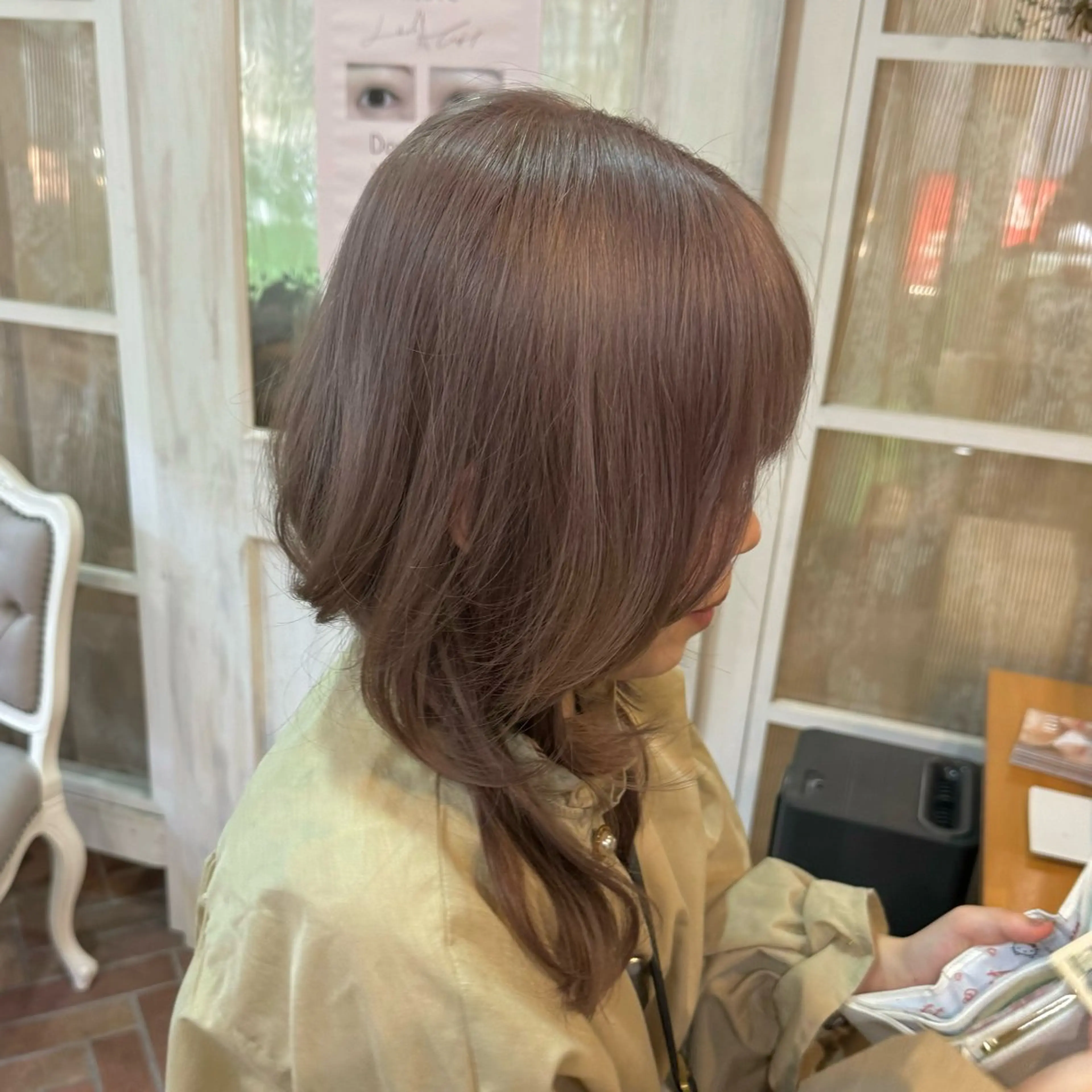 セミロング カラー グレージュ ラベンダーカラー ラベンダーグレージュ ラベンダーグレー ボブ ヘアカラー トリートメント 🍀ブリーチ/艶カラ ー🍀 コイケのヘアスタイル