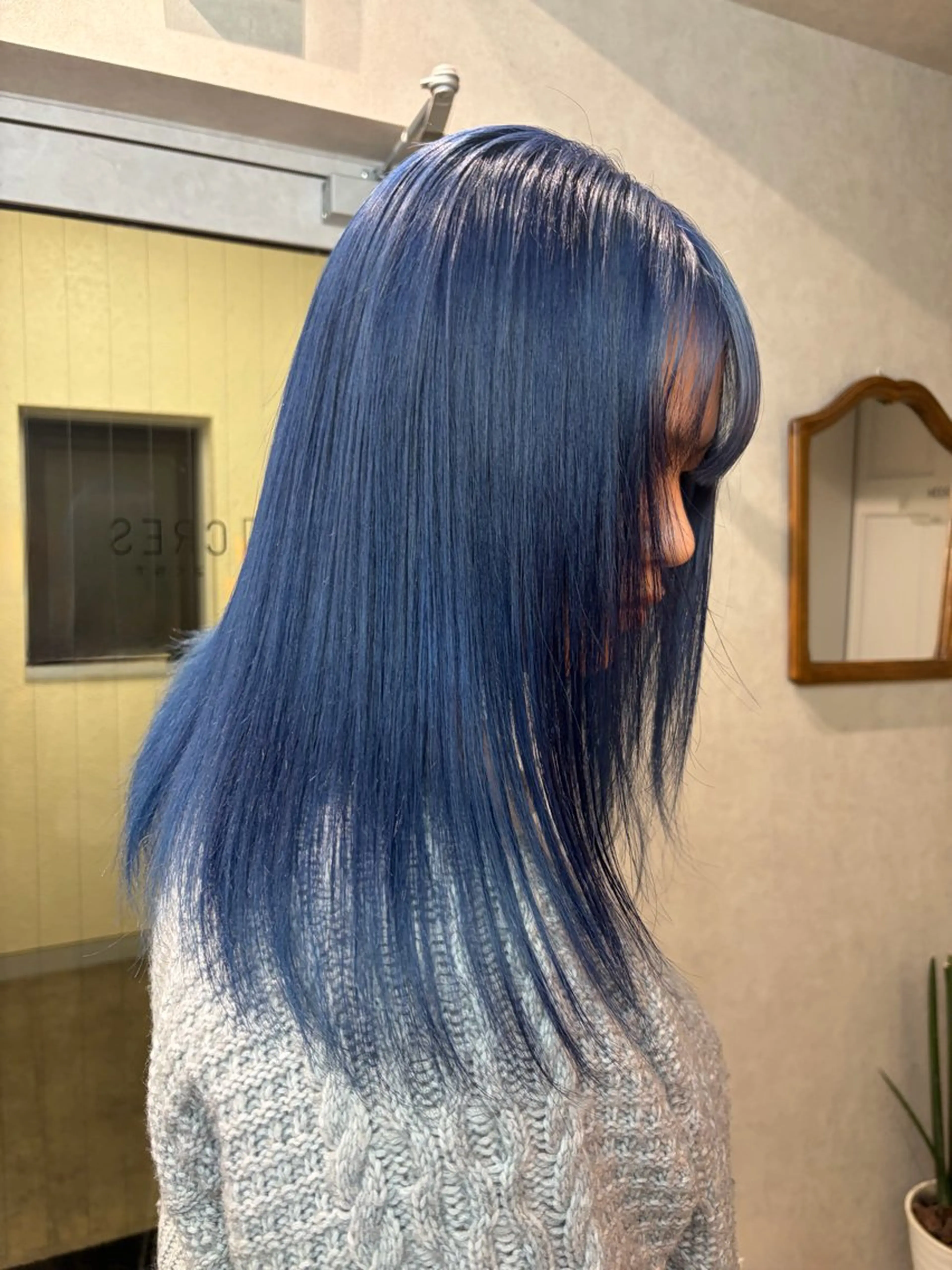 ミディアム カラー ブルーカラー ヘアカラー トリートメント 透明感カラー/ ネイル💅まりなのヘアスタイル