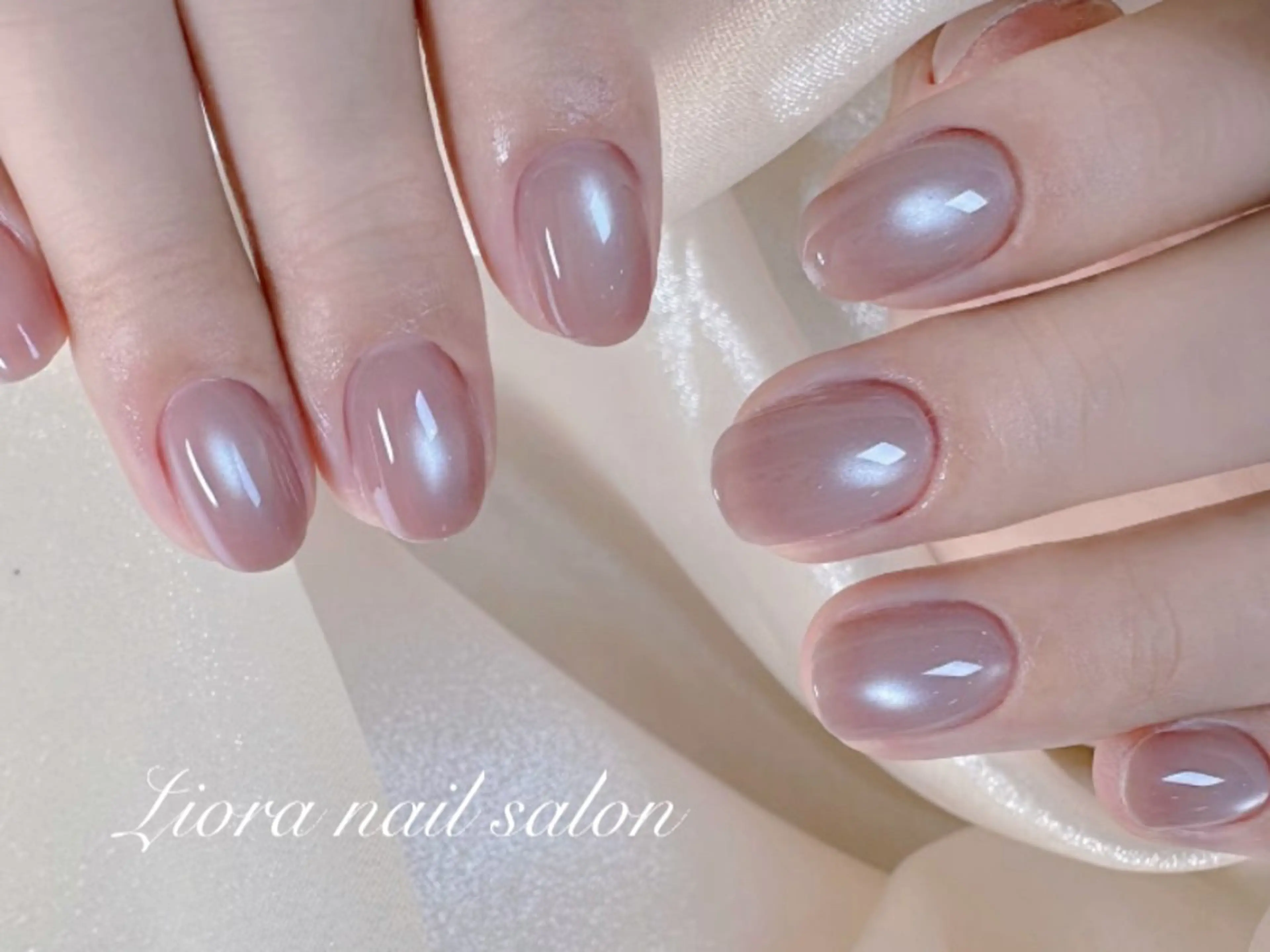 ネイル フレンチネイル ジェルネイル ガーリー グラデーション キラキラネイル ハンドネイル Liora nail スカルプ専門店のネイルデザイン