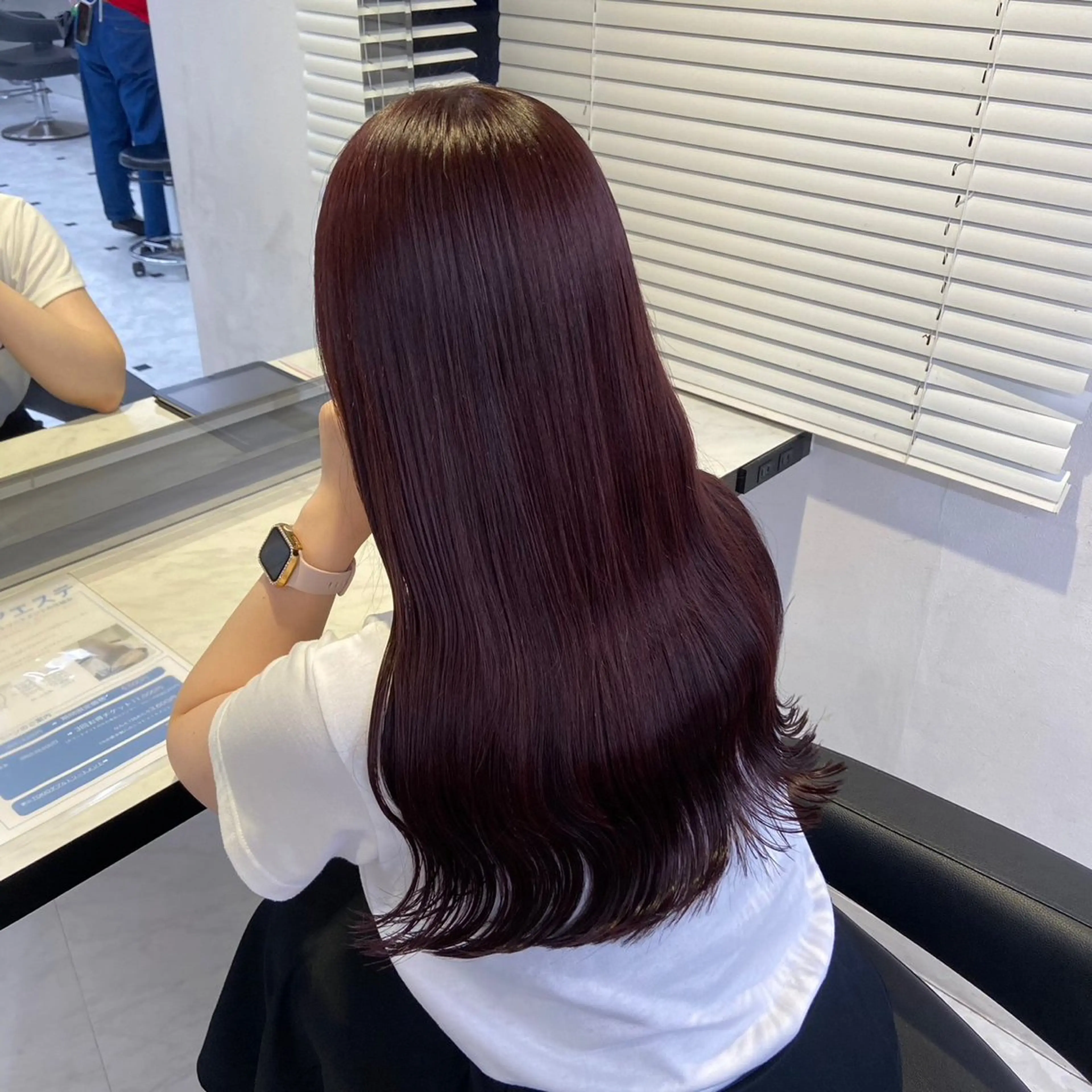 ロング カラー ヘアアレンジ 韓国レイヤー＆ピンク 艶髪🩶maikoのヘアスタイル