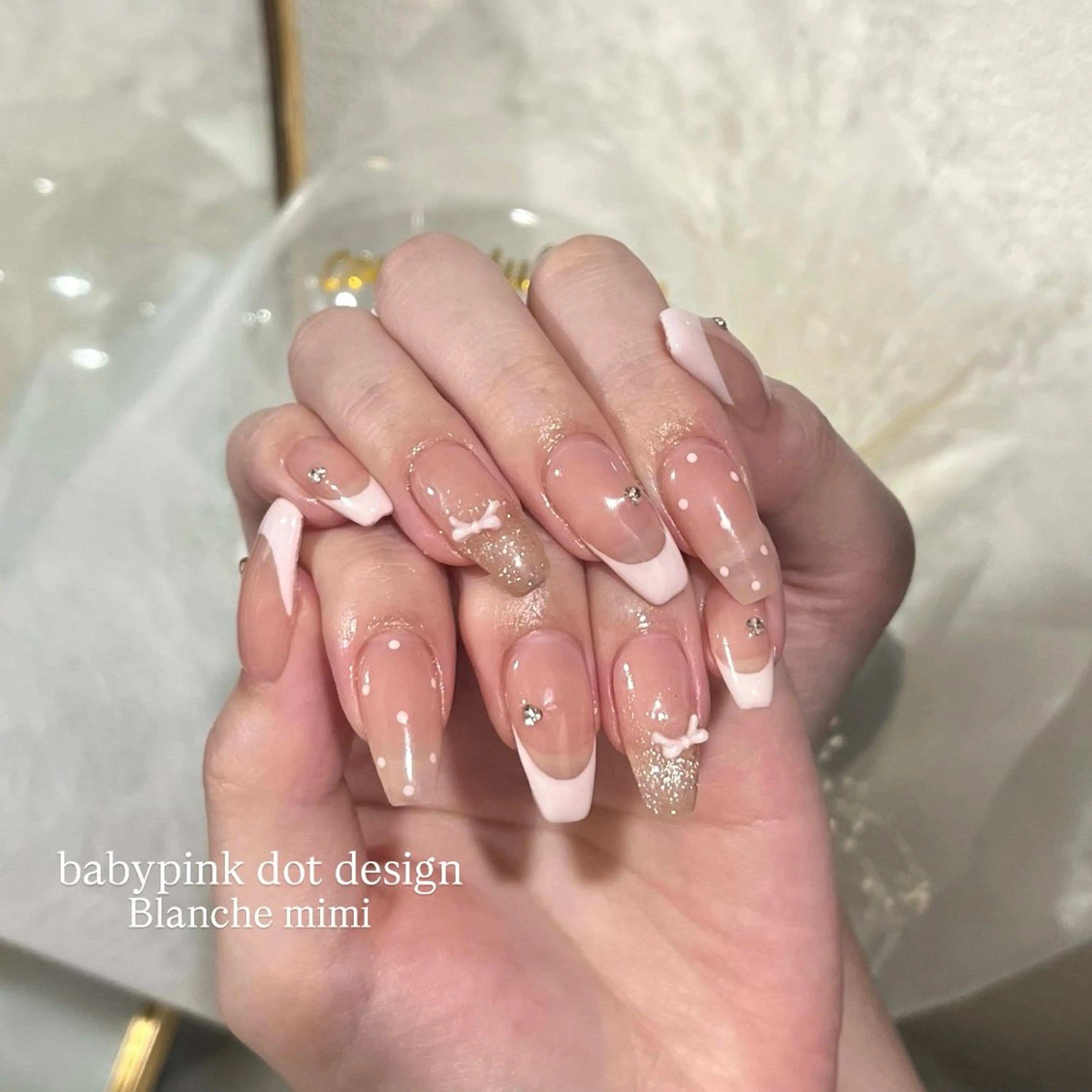 ネイル リボン ハンドネイル Blanche mimi.u_aのネイルデザイン