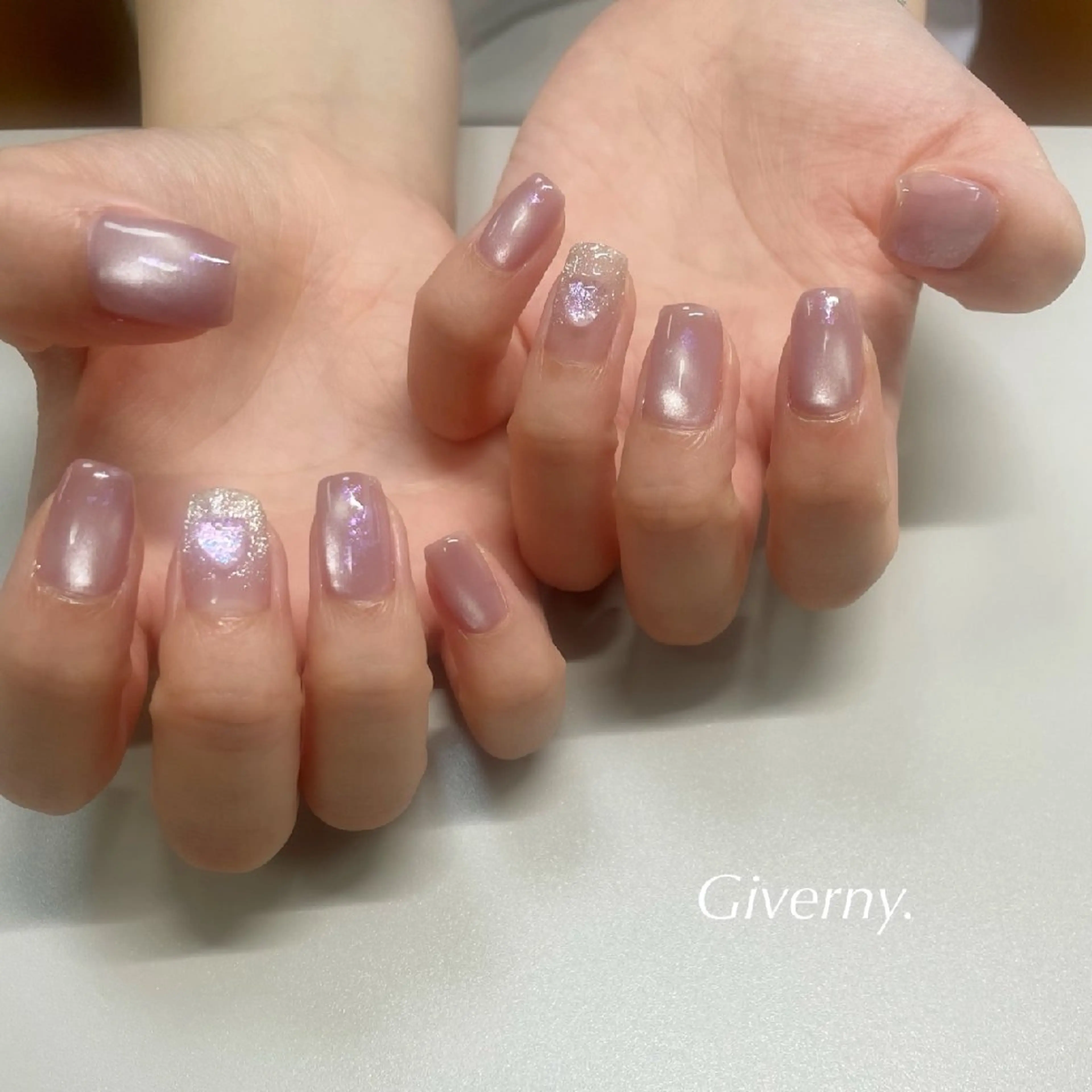 ネイル ハート マグネットネイル ハンドネイル Giverny .のネイルデザイン