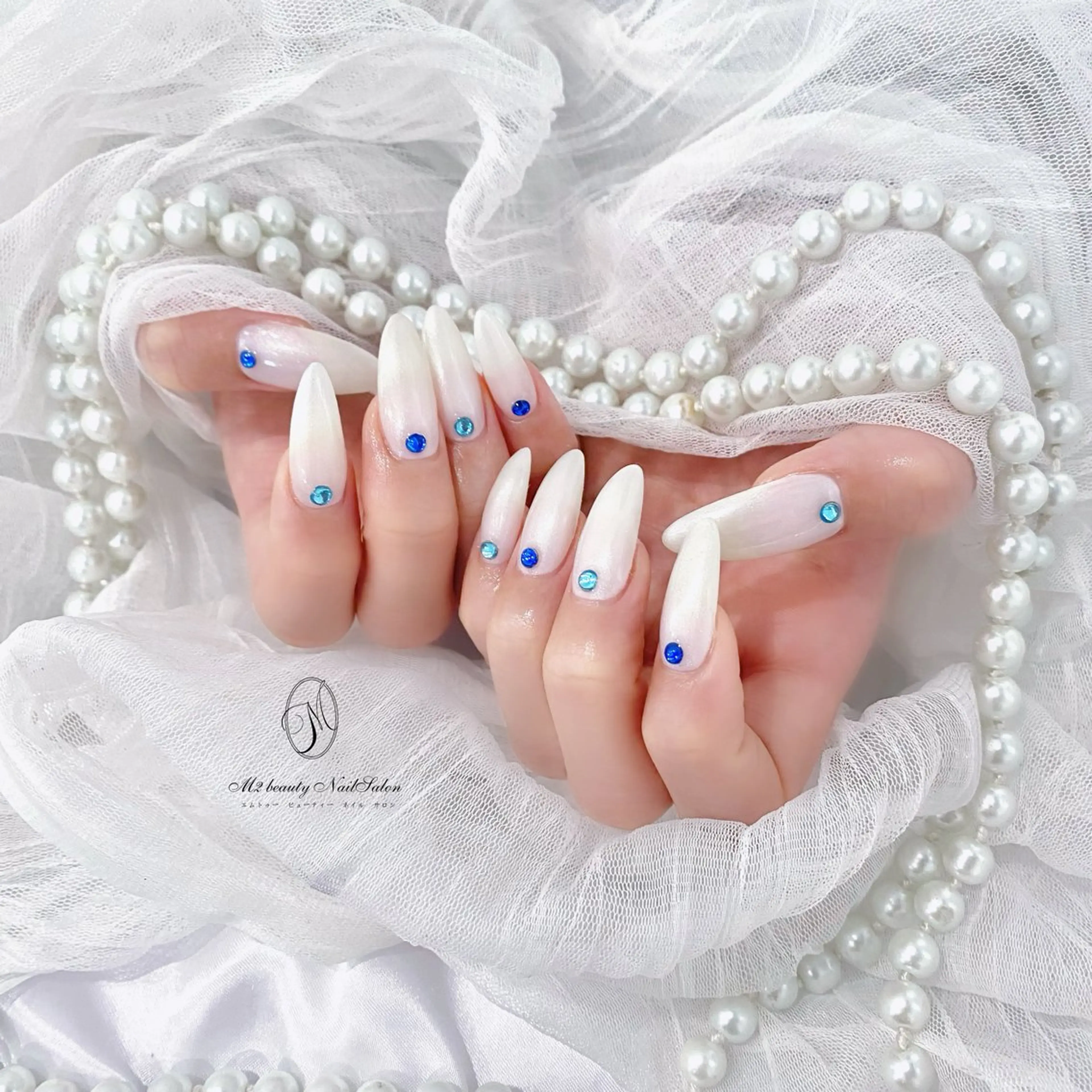 ネイル ストーンネイル ハンドネイル M2 beauty Mayuのネイルデザイン