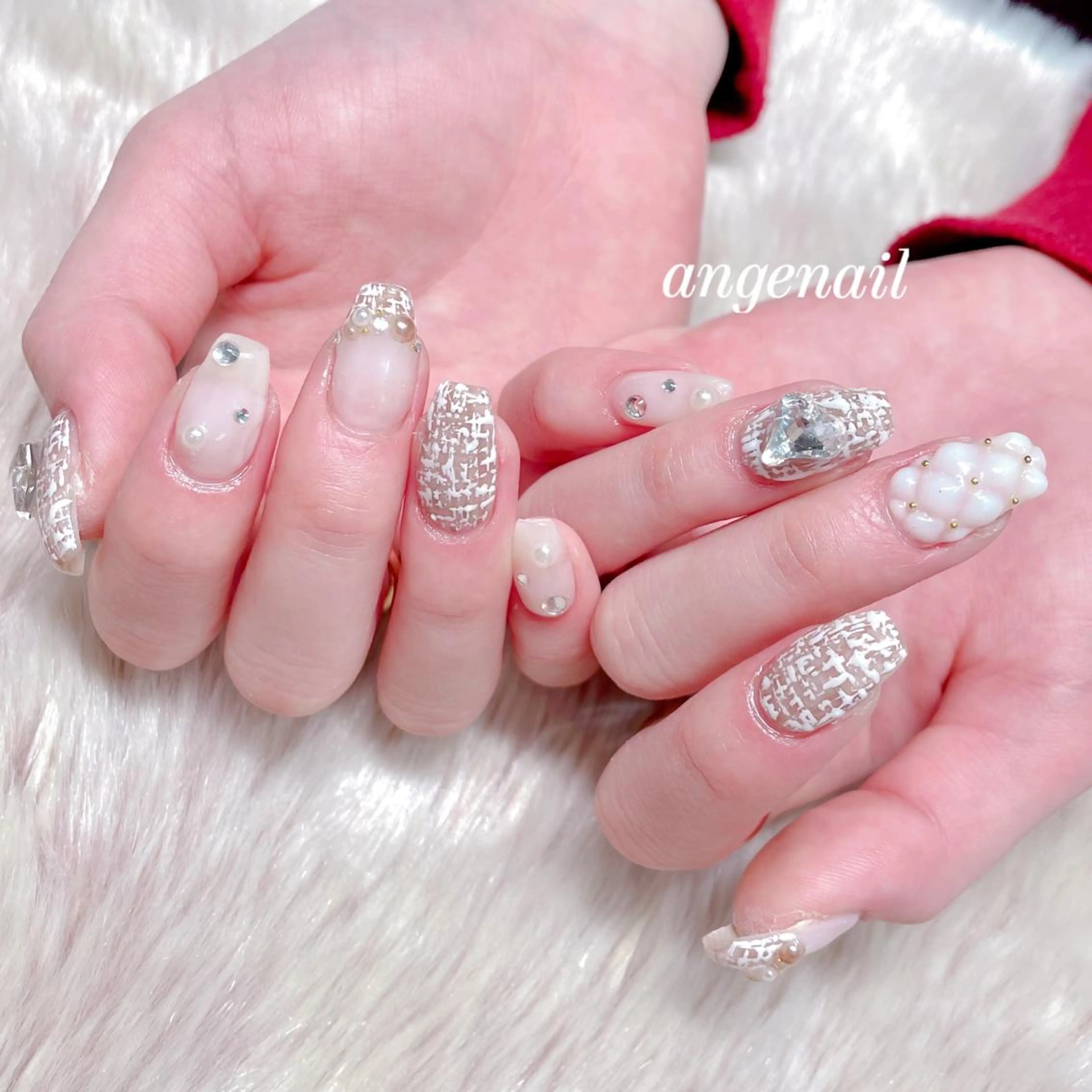 ネイル ハンドネイル オーナーネイリスト MAKIのネイルデザイン