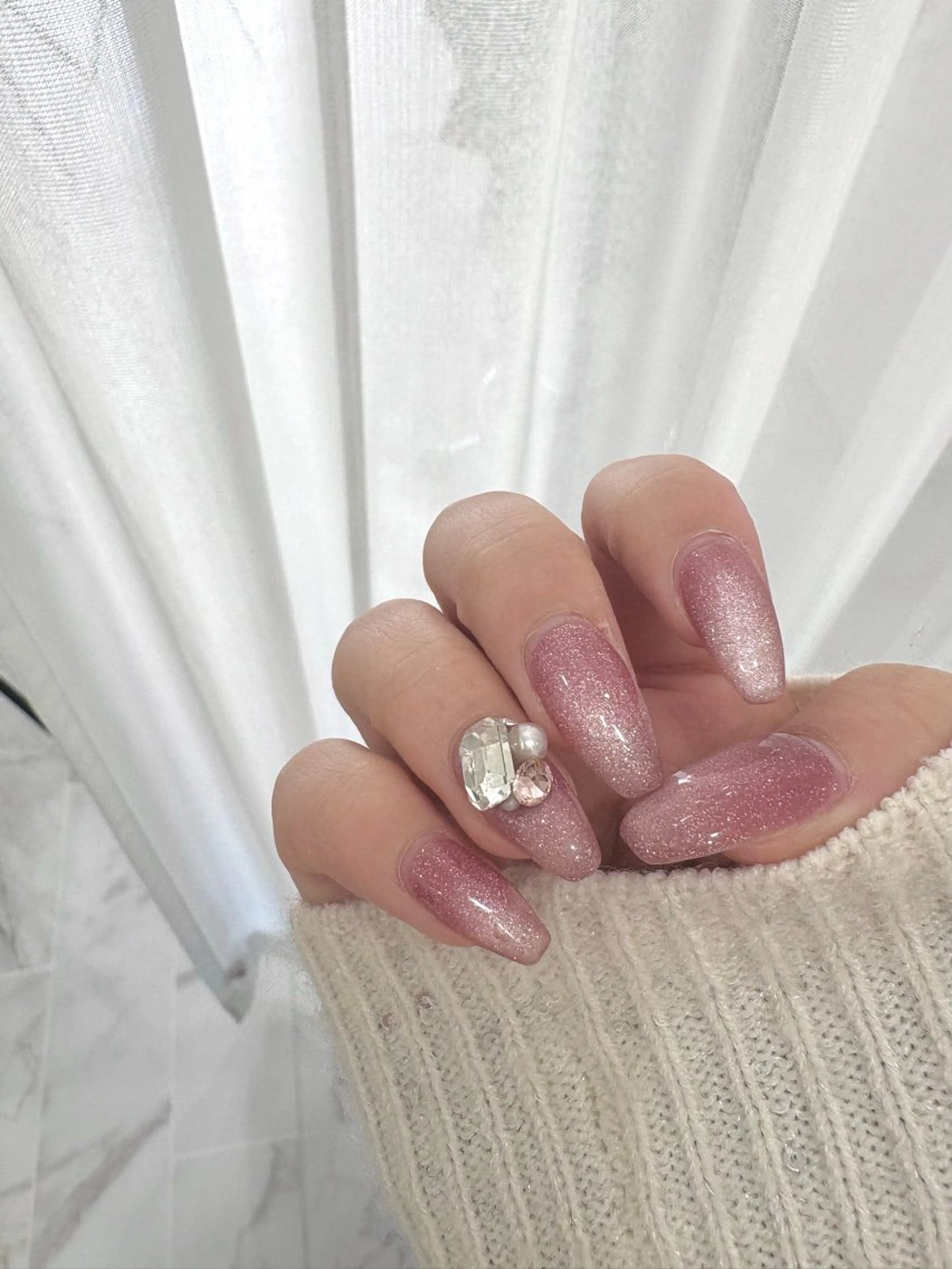 ネイル フラッシュネイル キラキラネイル 韓国ネイル マグネットネイル ワンカラーネイル ハンドネイル Sana 【梅田茶屋町】のネイルデザイン