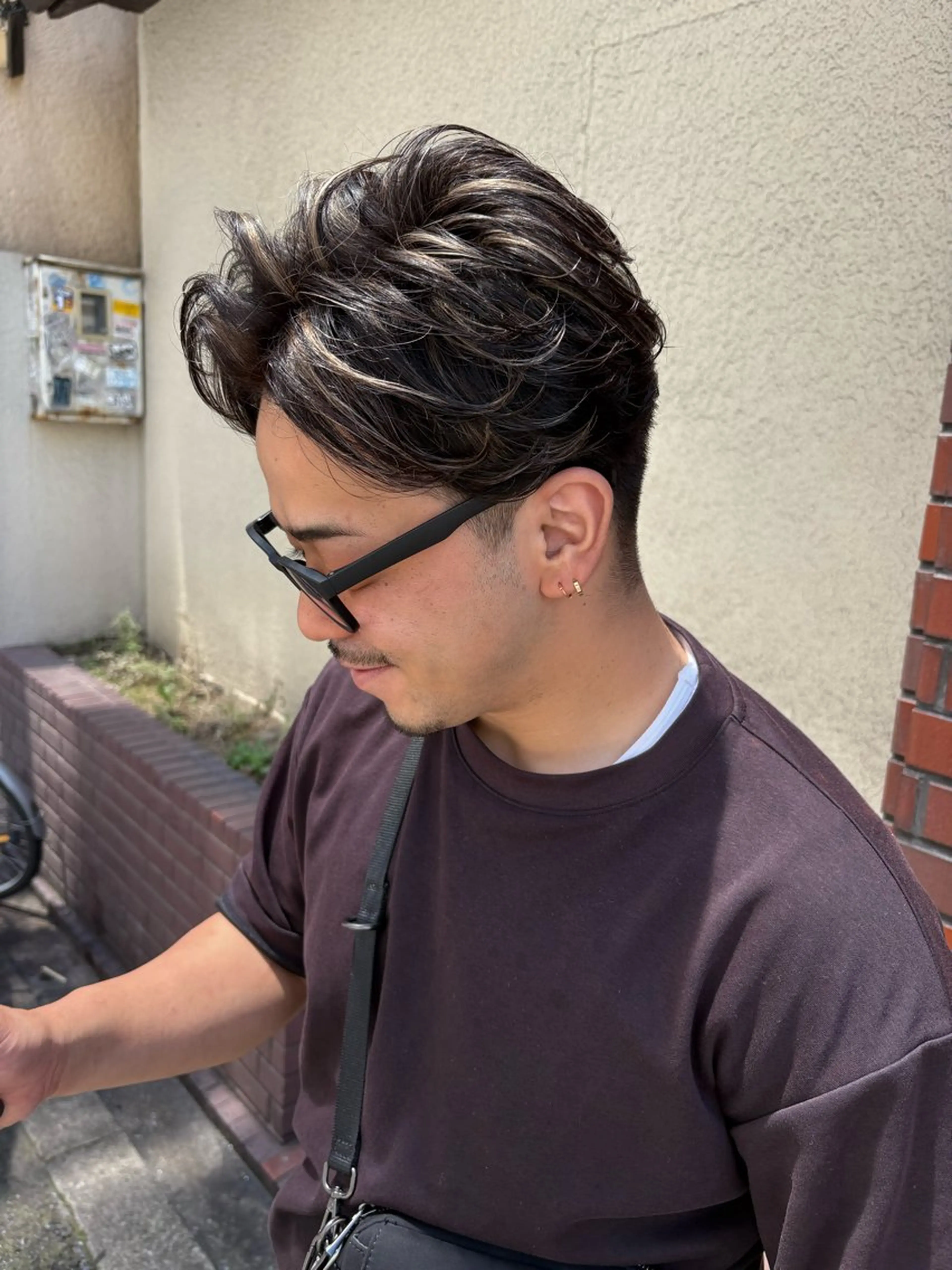 ショート カラー パーマ メンズ フェザーパーマ メンズメッシュ メンズパーマ メッシュ カット ヘアカラー パーマ AVANCE.難波 店長 松元のヘアスタイル