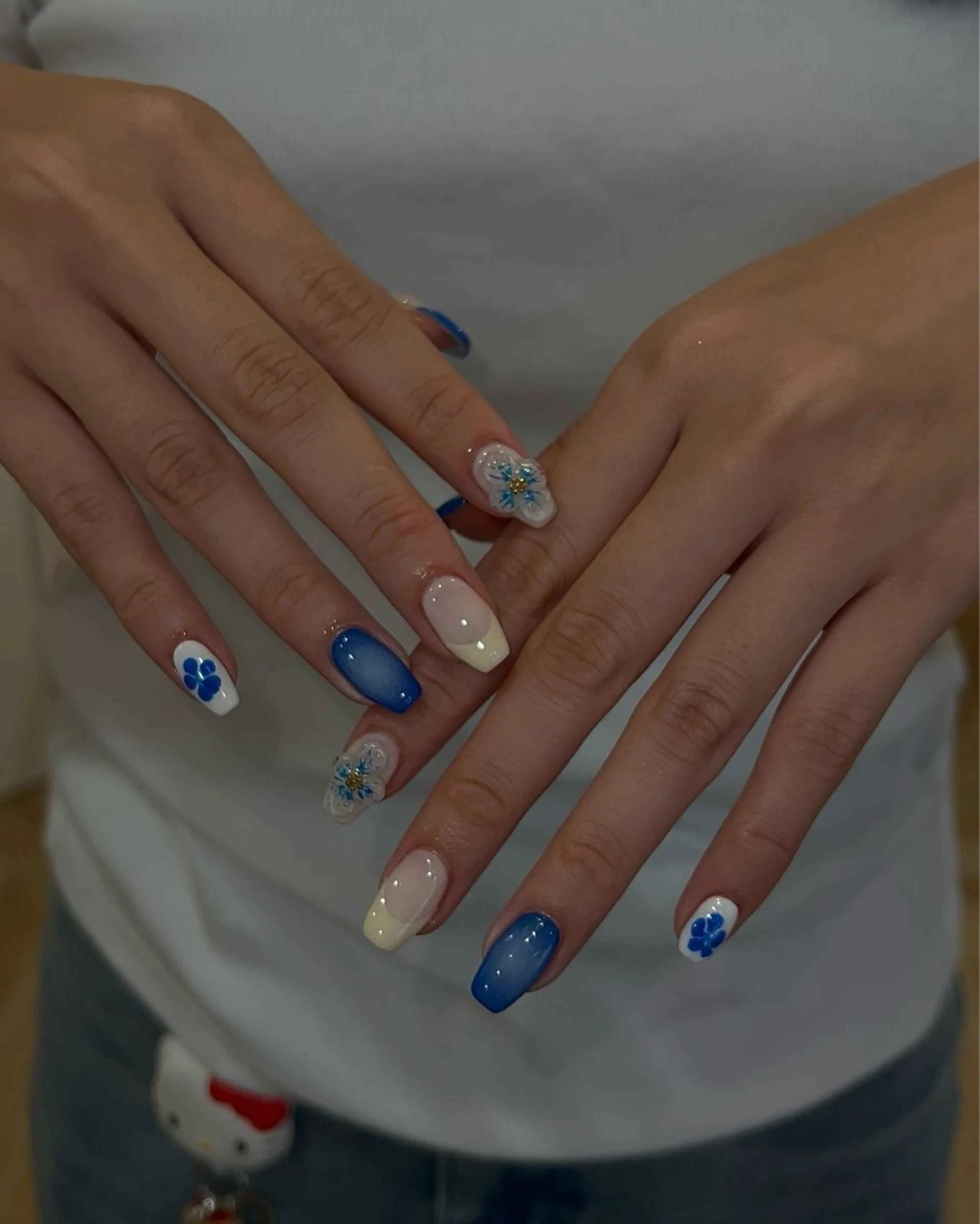 ネイル ハンドネイル フットネイル ハンドケア Nes.Nail所属・Miyagi Asamiのネイルデザイン