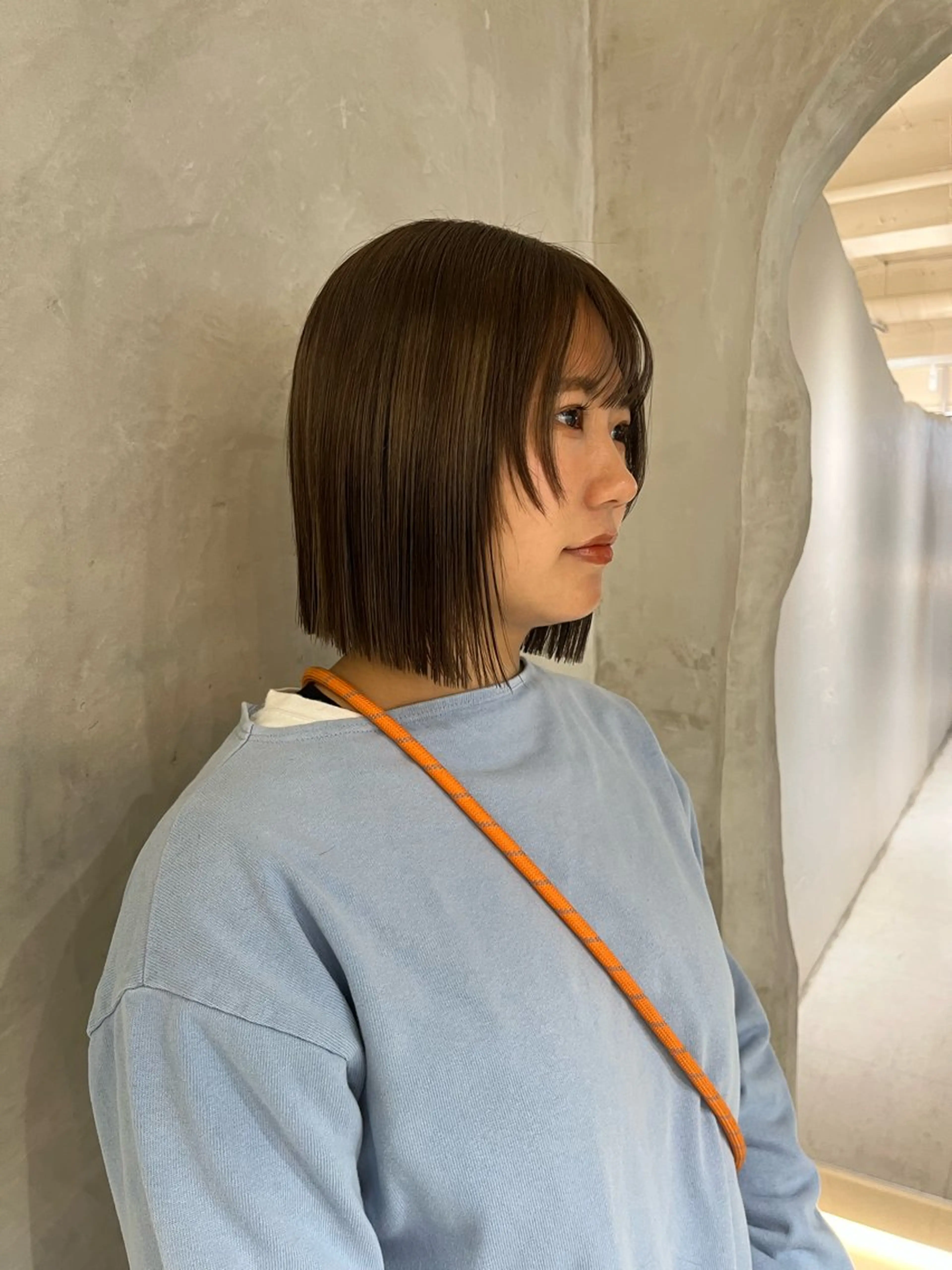 ミディアム 切りっぱなしボブ ボブ 顔まわりレイヤー レイヤーカット カット ヘアカラー トリートメント 切りっぱなしボブ/ 艶カラー/綾莉のヘアスタイル