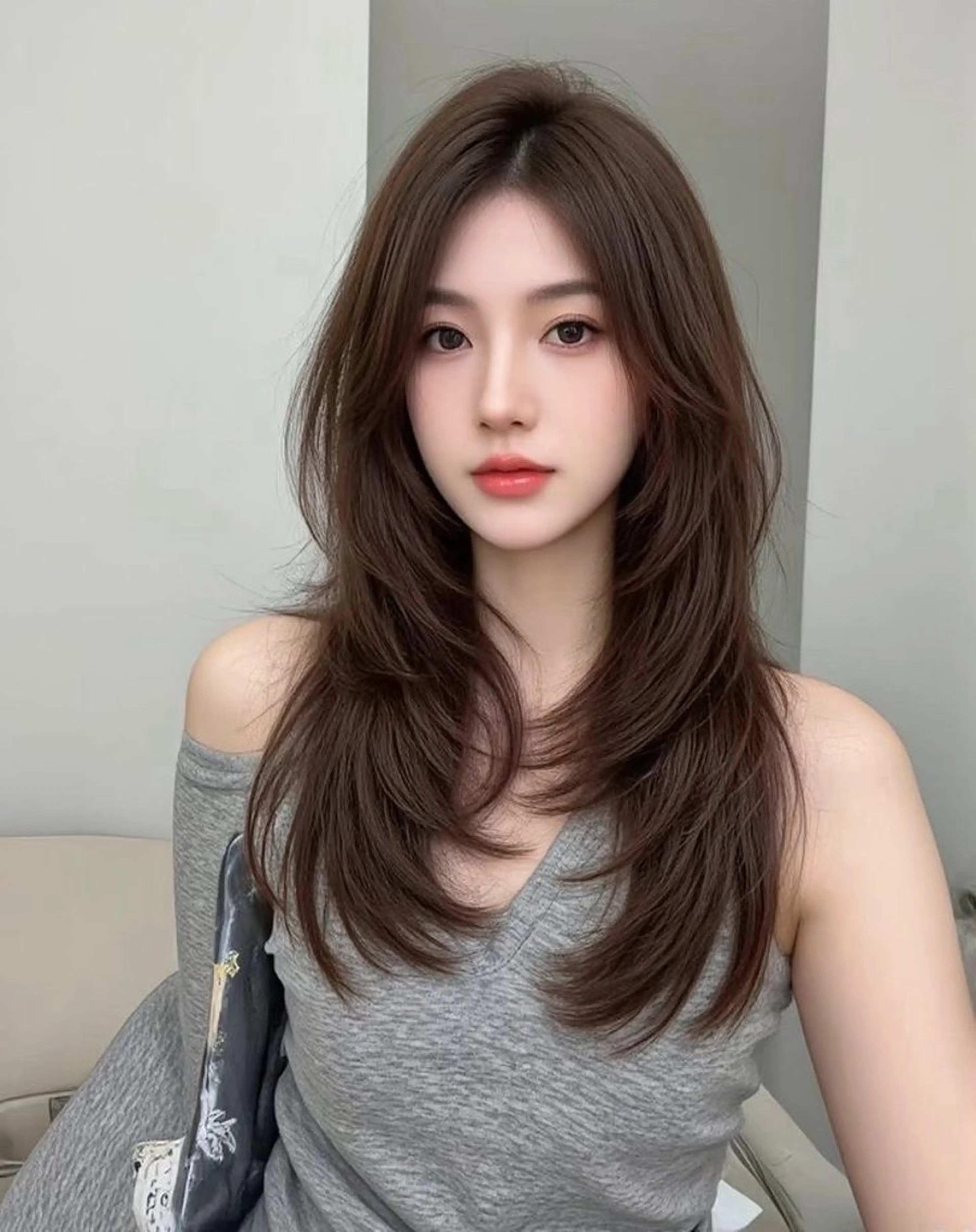 ロング カット ヘアカラー 韓国ヘア🇰🇷 YURIYAのヘアスタイル