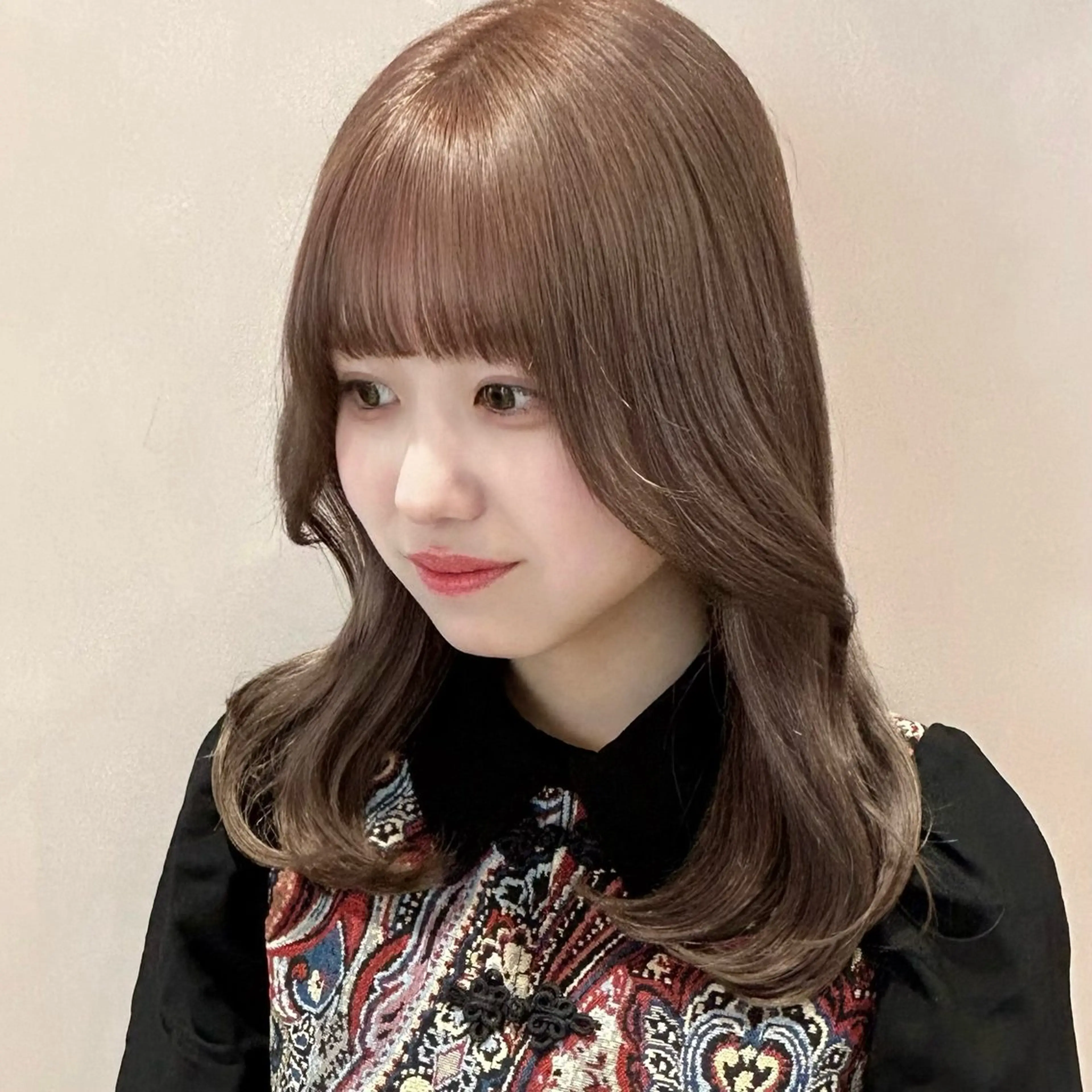 ミディアム カラー ヘアカラー トリートメント レイヤー/艶カラー/ Natsuho💞のヘアスタイル