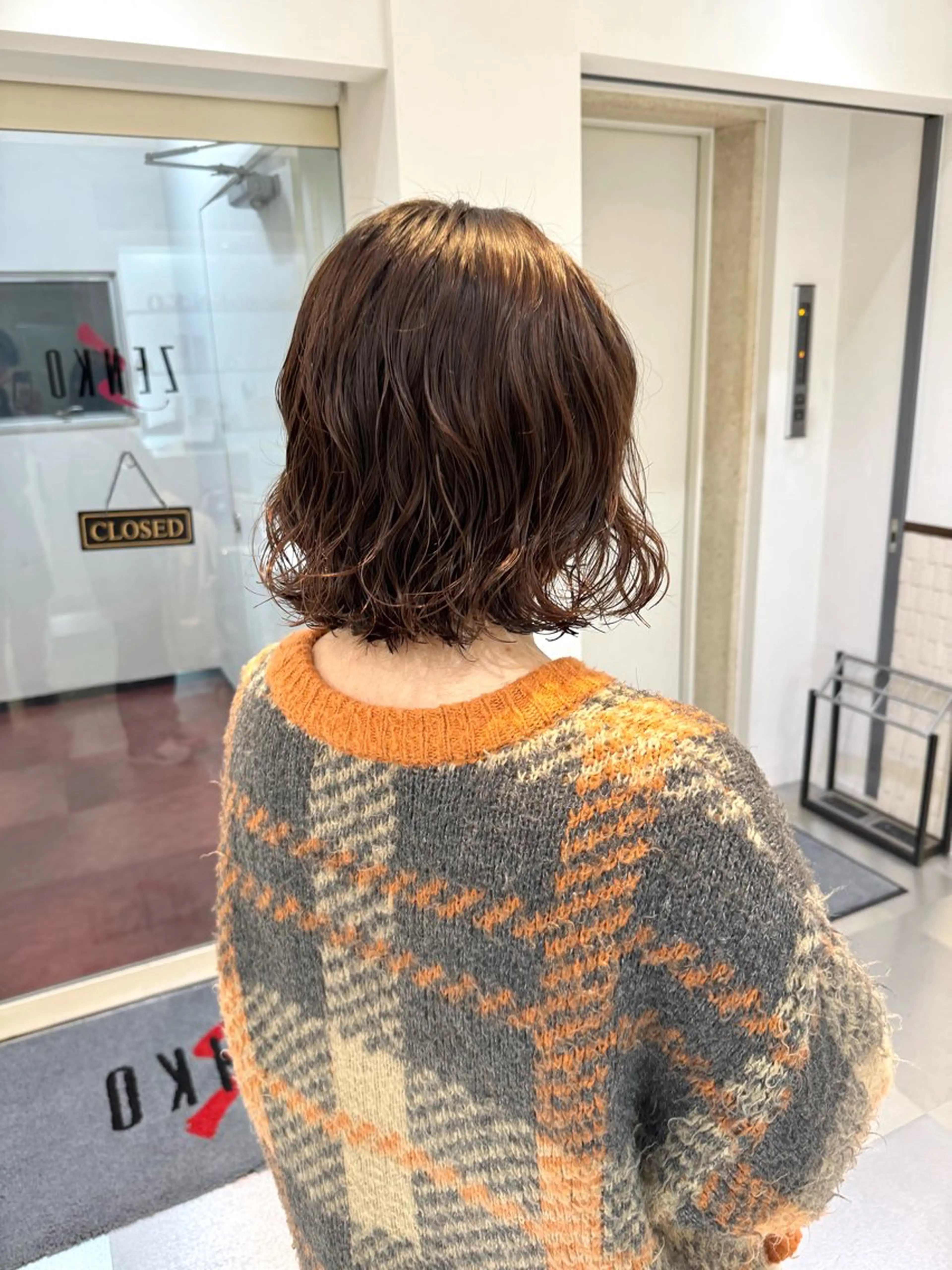 ミディアム パーマ ミディアムパーマ ボブ カット パーマ トリートメント デジタルパーマ 🌀ボブ　萩原　龍のヘアスタイル