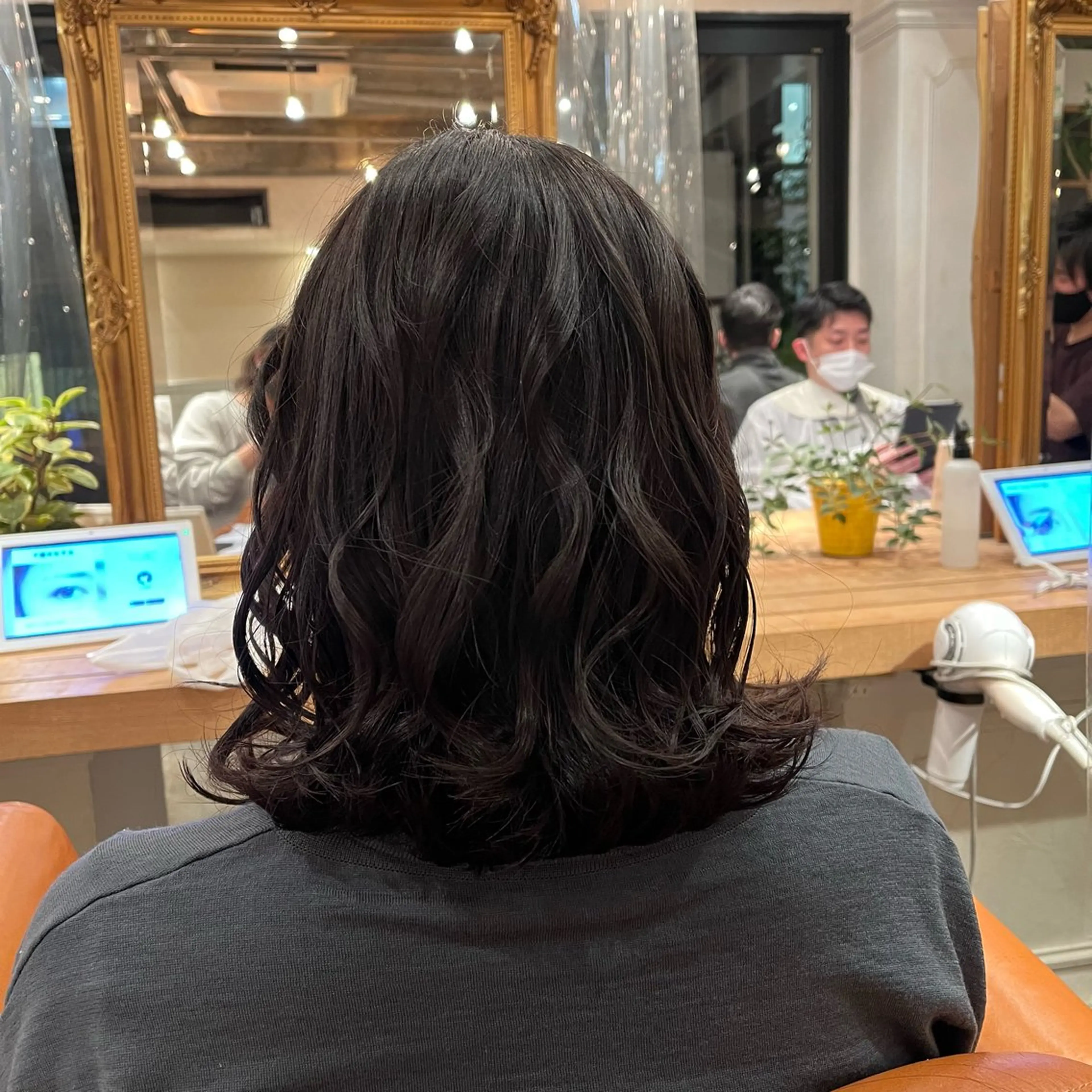 ミディアム カット ヘアカラー トリートメント 髪質改善/shuki 韓国/代表取締役のヘアスタイル