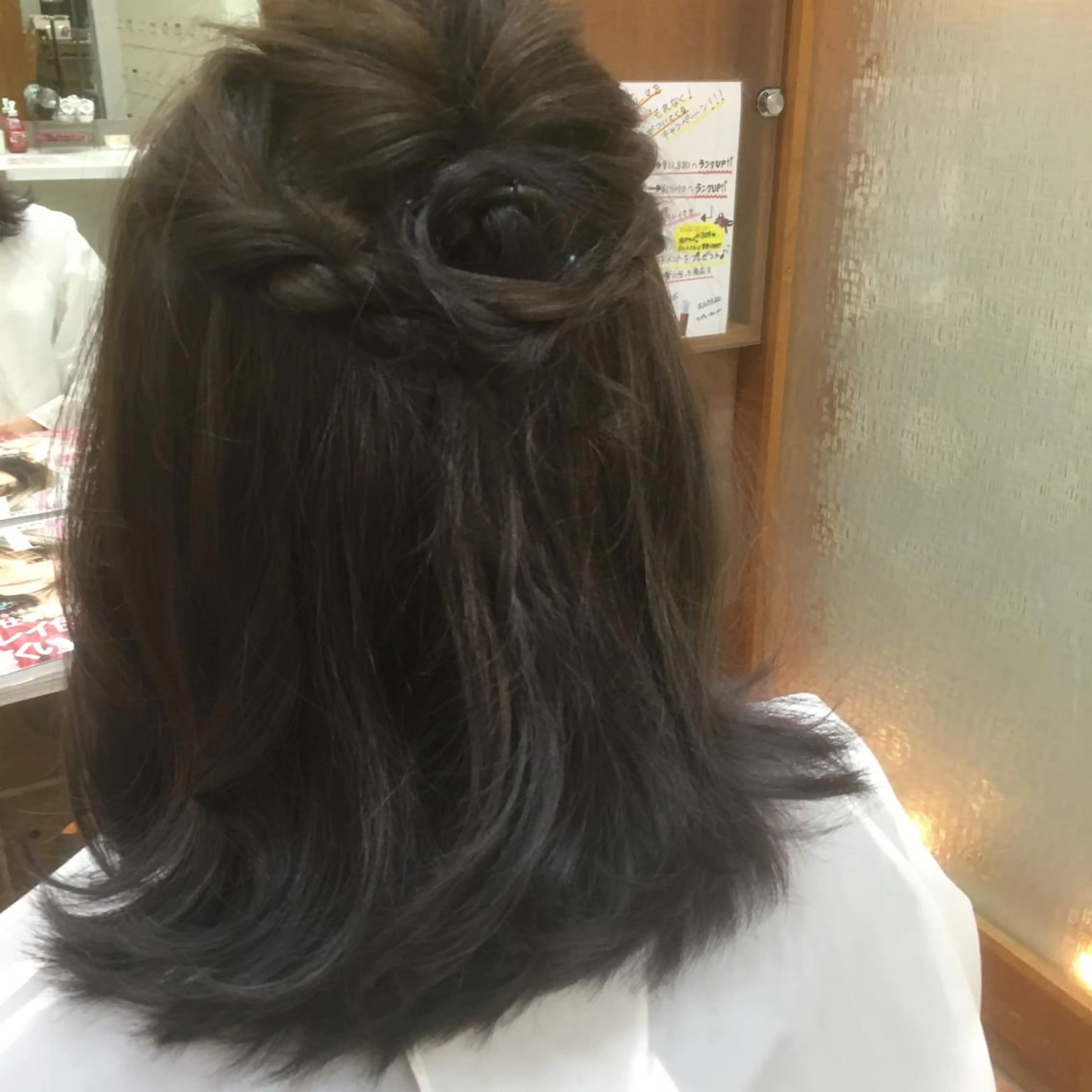 ミディアム カラー ヘアアレンジ 白髪ぼかしハイライト 柳川拓哉のヘアスタイル