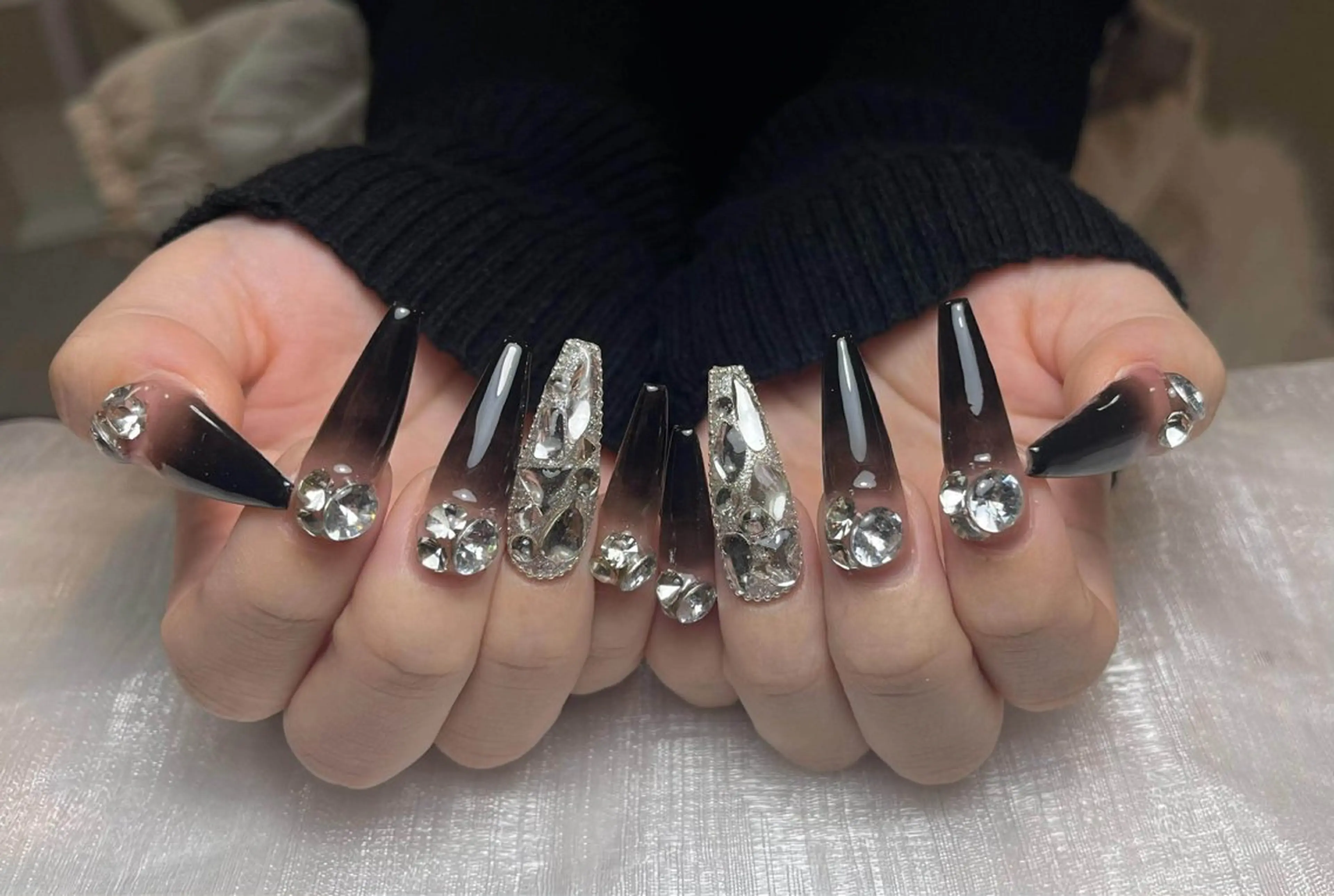 ネイル アートネイル ジェルネイル ニュアンスネイル オフィスネイル シンプルネイル ハンドネイル Nie Nail Shinokuboのネイルデザイン