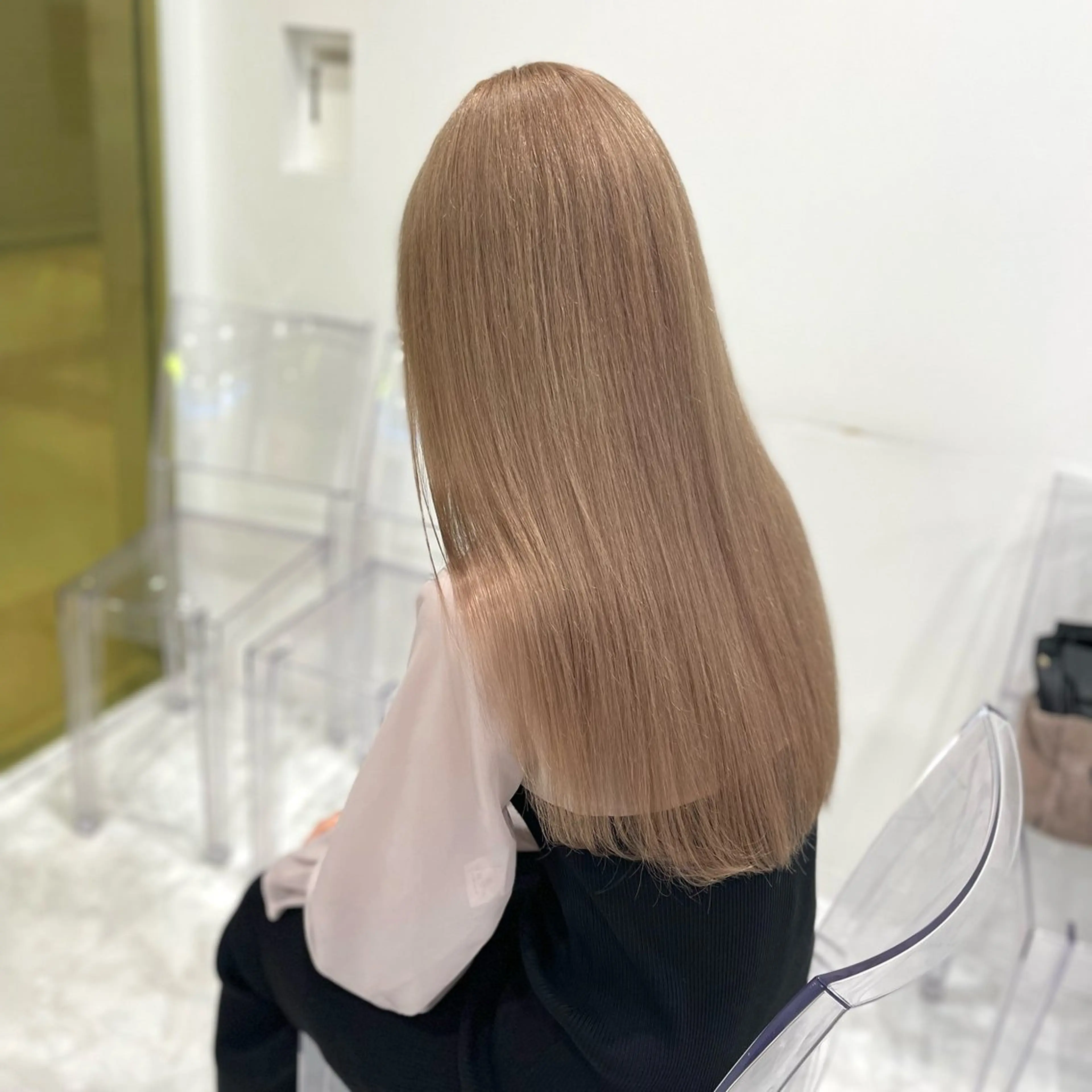 ロング カラー 色落ち綺麗🩰ハイ トーン🎀RINKAのヘアスタイル