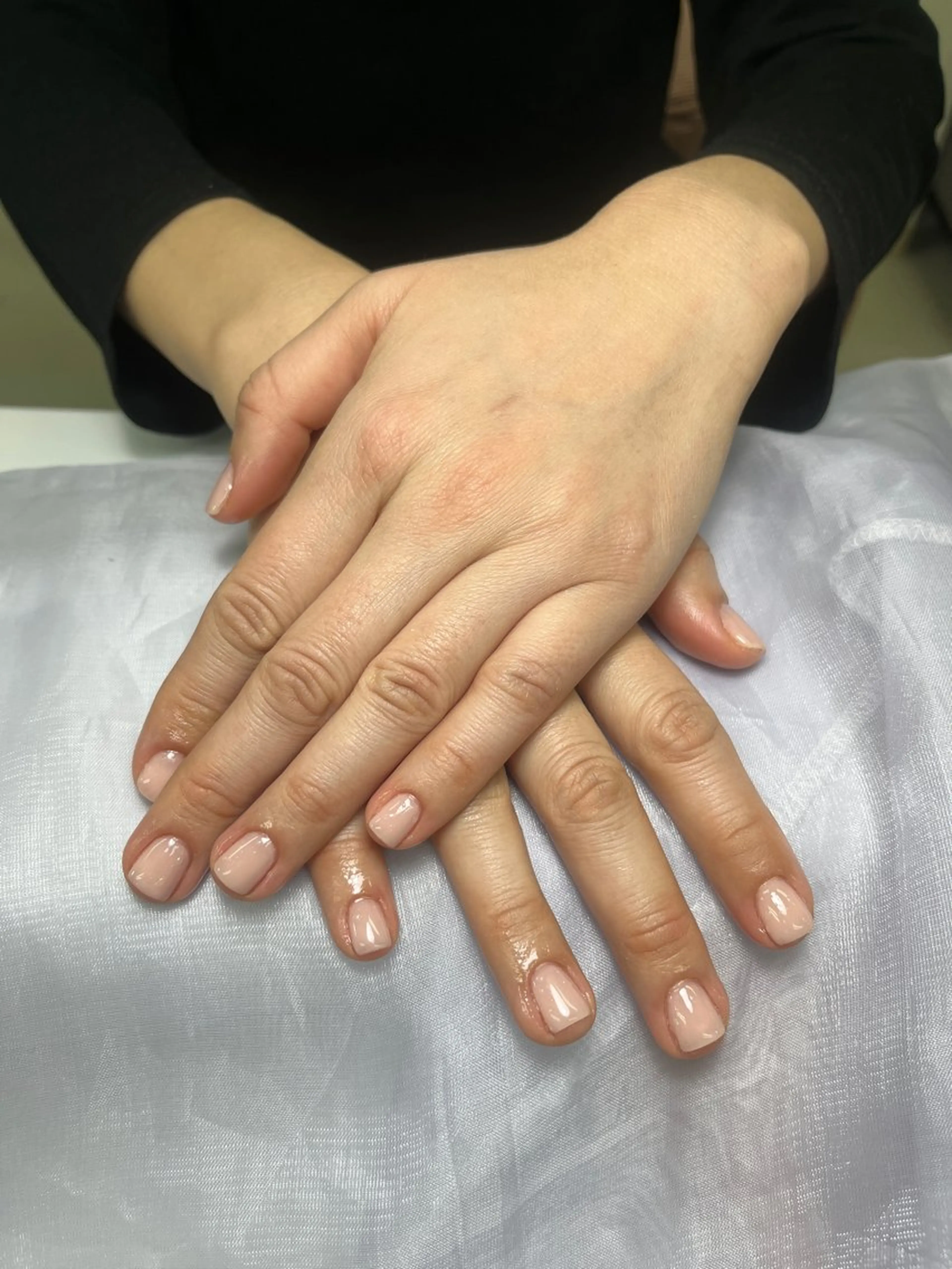 ネイル ハンドネイル ハンドケア ongles chicのネイルデザイン