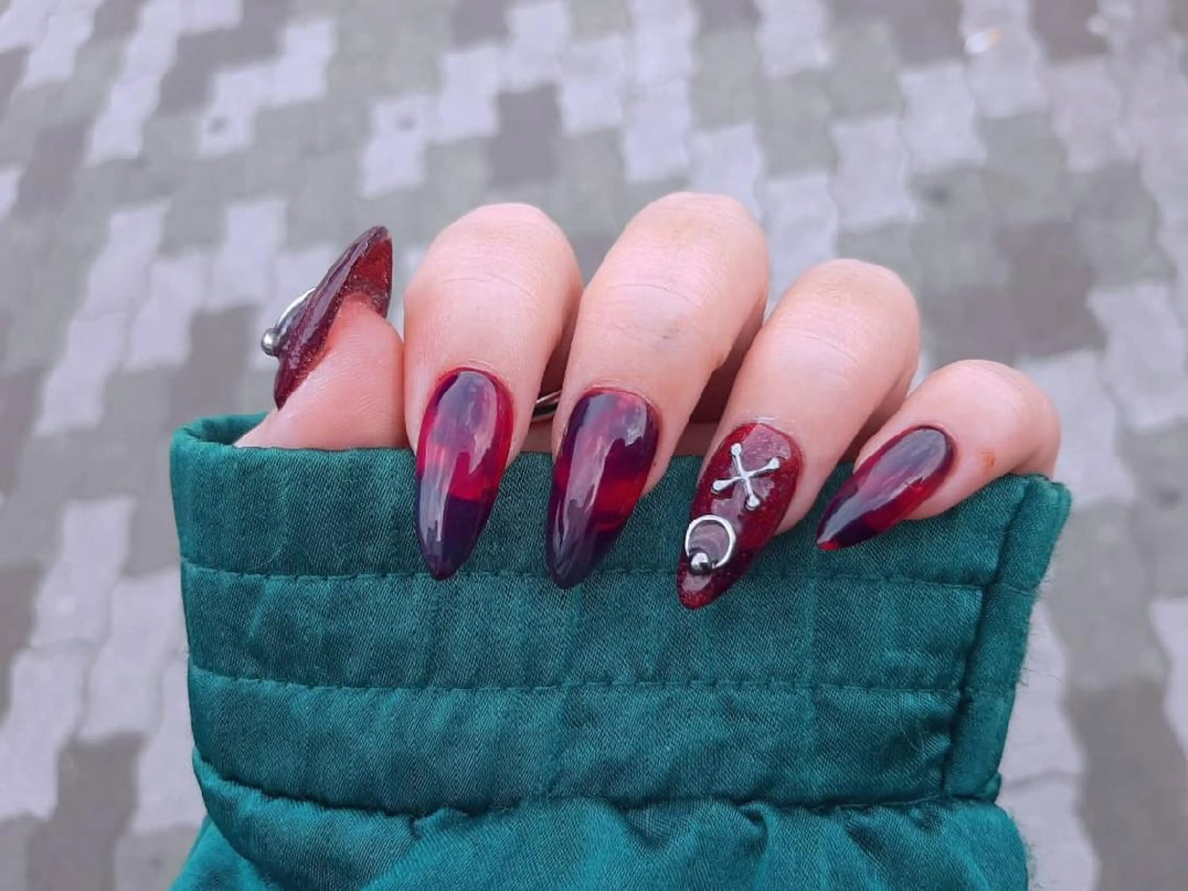 ネイル Nail Salon L'arc所属・💊大阪/心斎橋 moni🧠のネイルデザイン