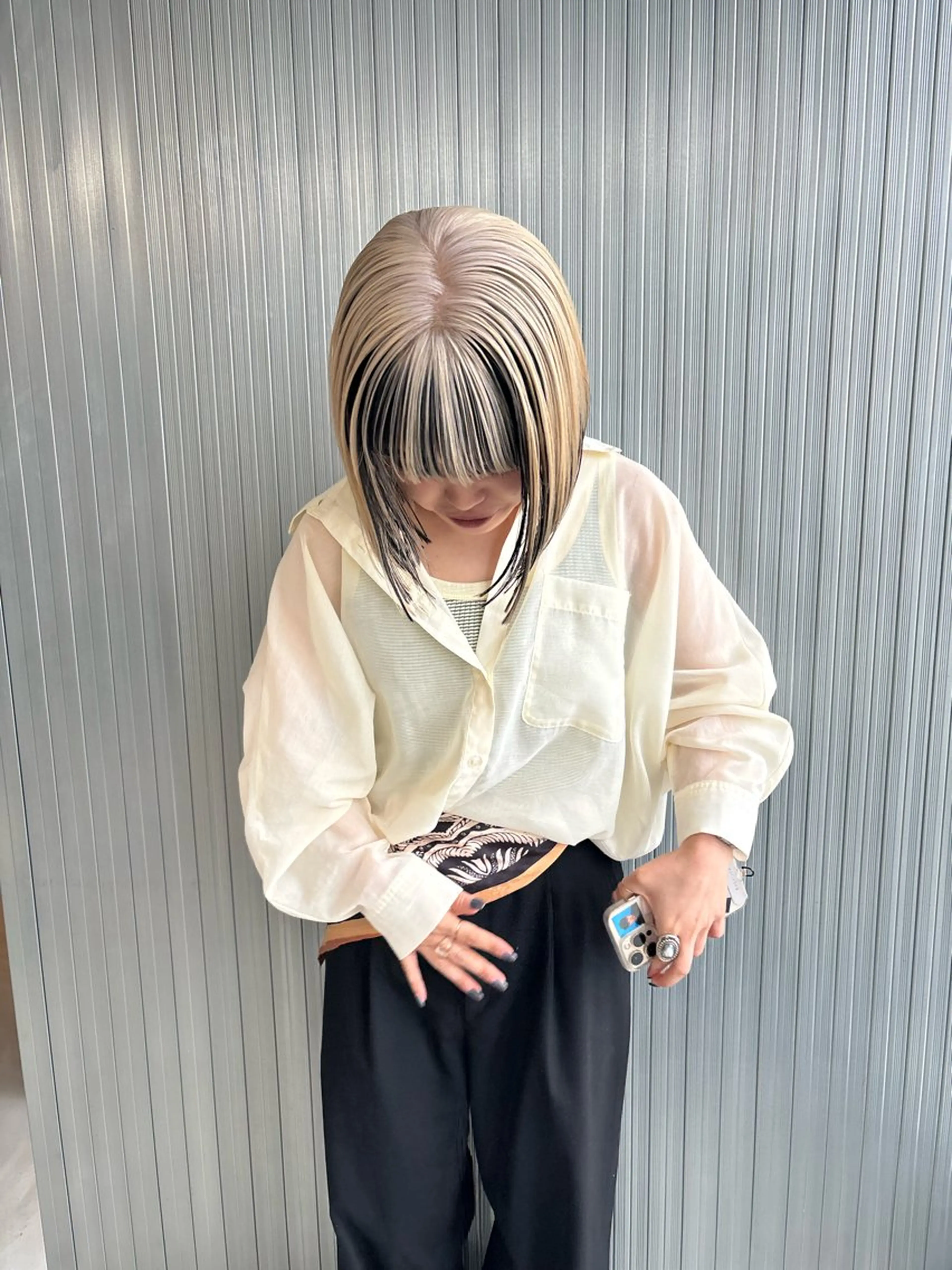 ショート カラー wewe: momoeのヘアスタイル